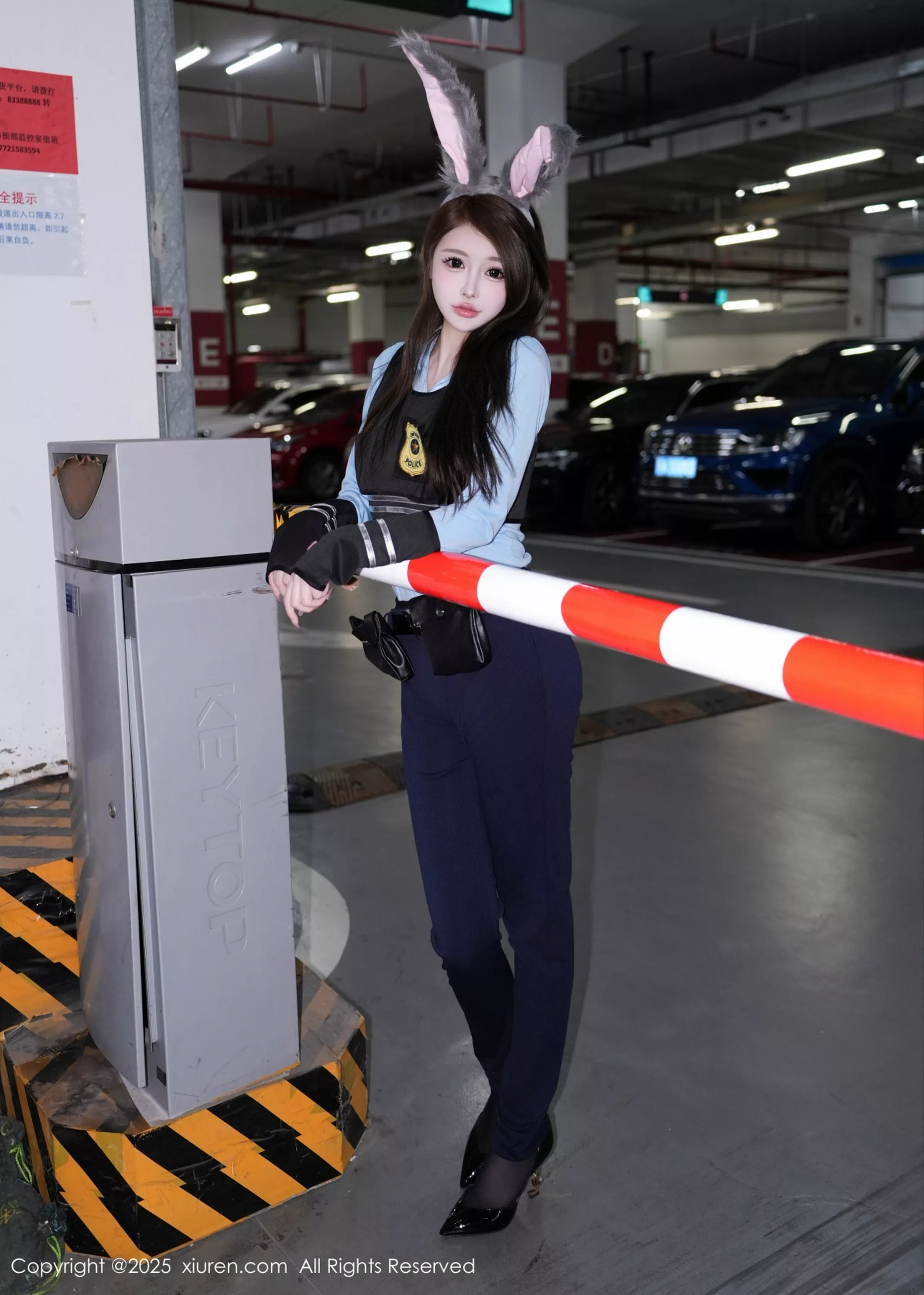 [XiuRen秀人网]第10158期甜妮写真 [69P]-001