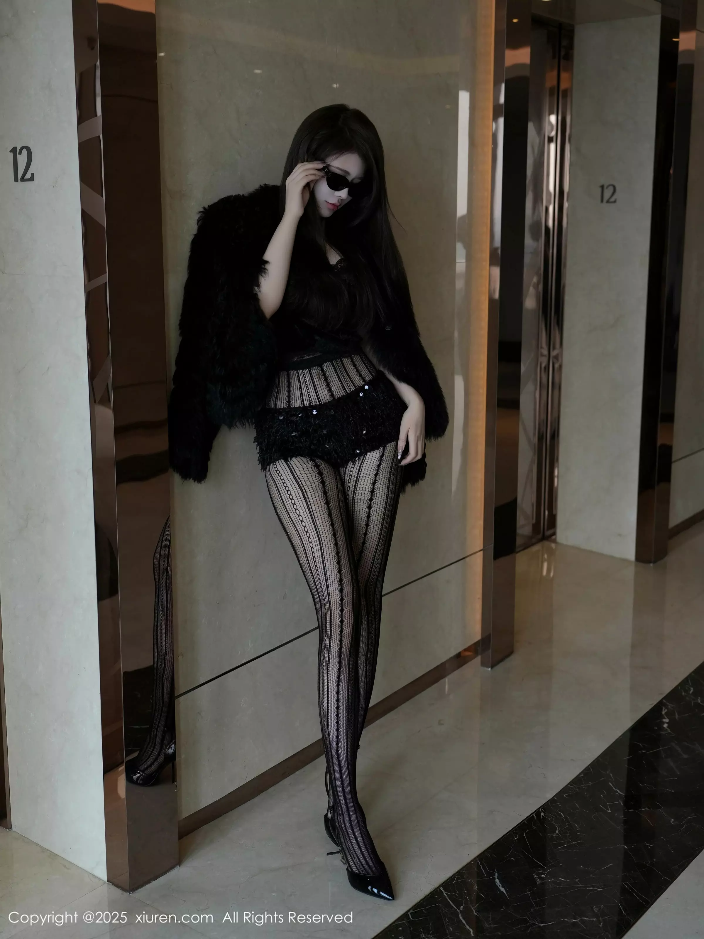 [XiuRen秀人网]第10056期甜妮写真 [71P]-006