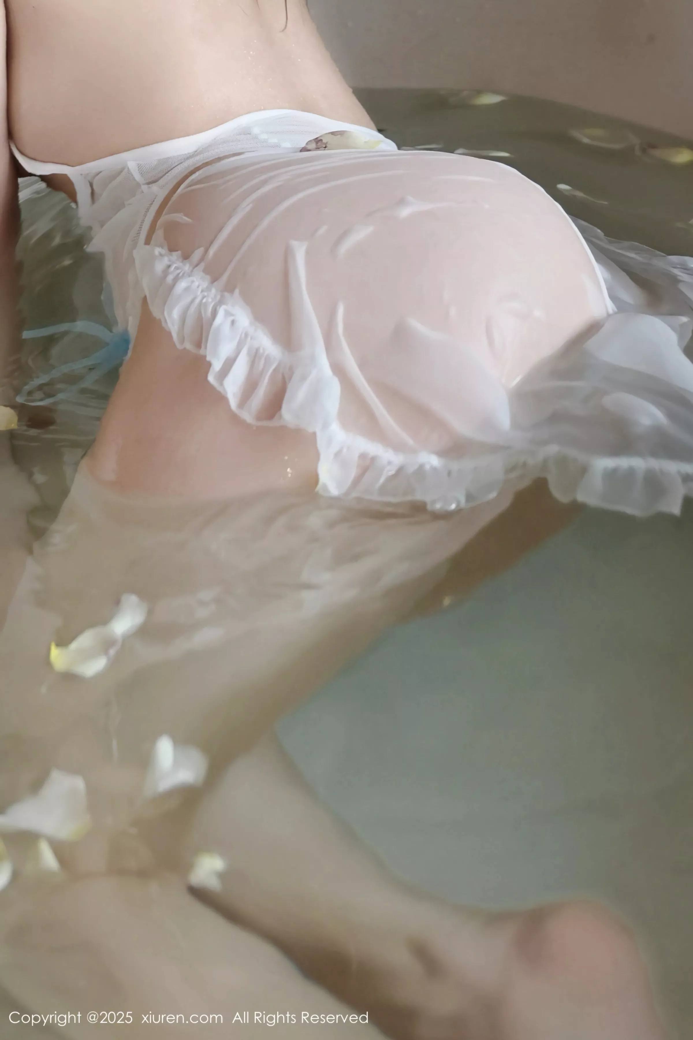 [XiuRen秀人网]第10199期小芭乐写真 [86P]-071