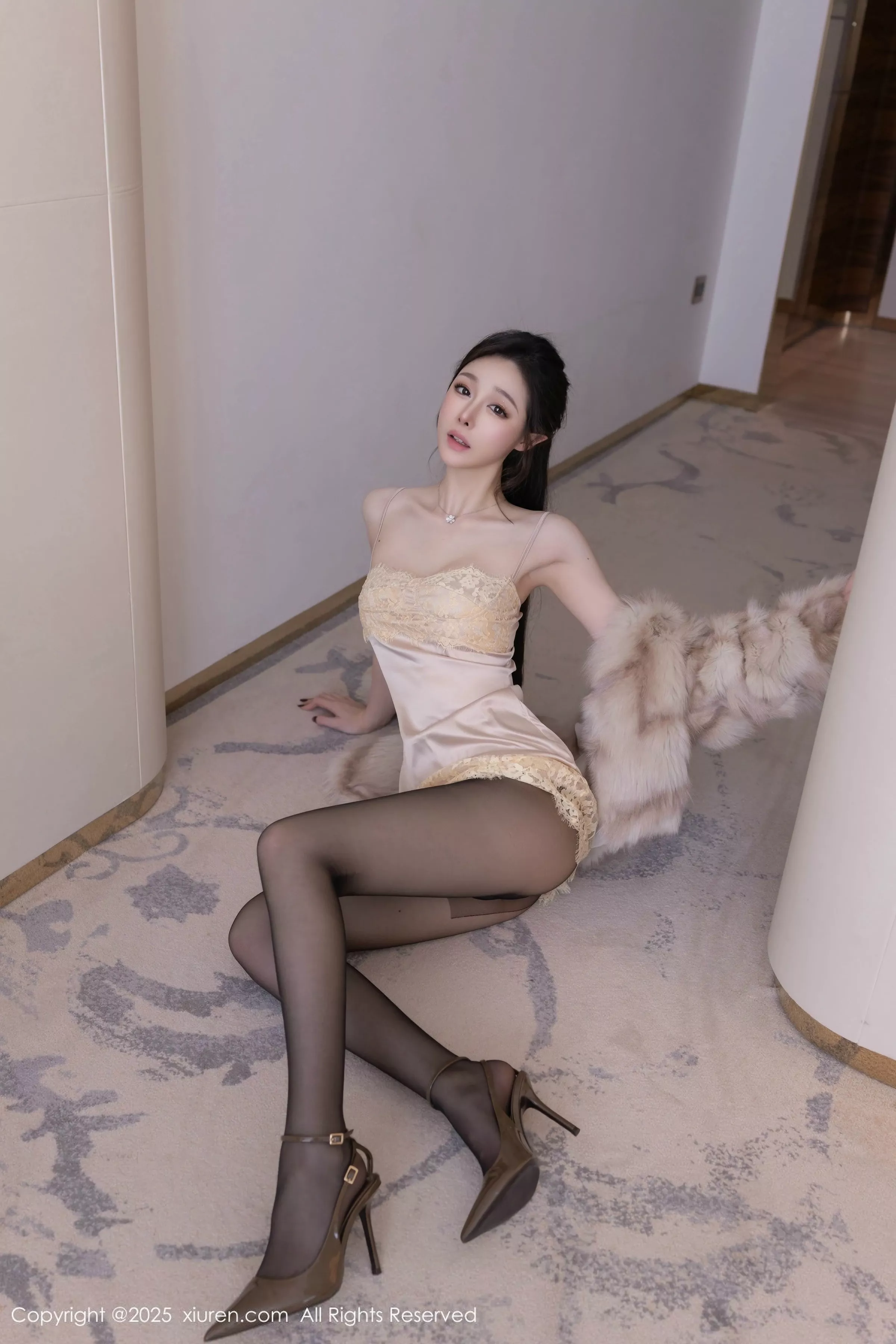 [XiuRen秀人网]第10259期小逗逗写真 [76P]-007