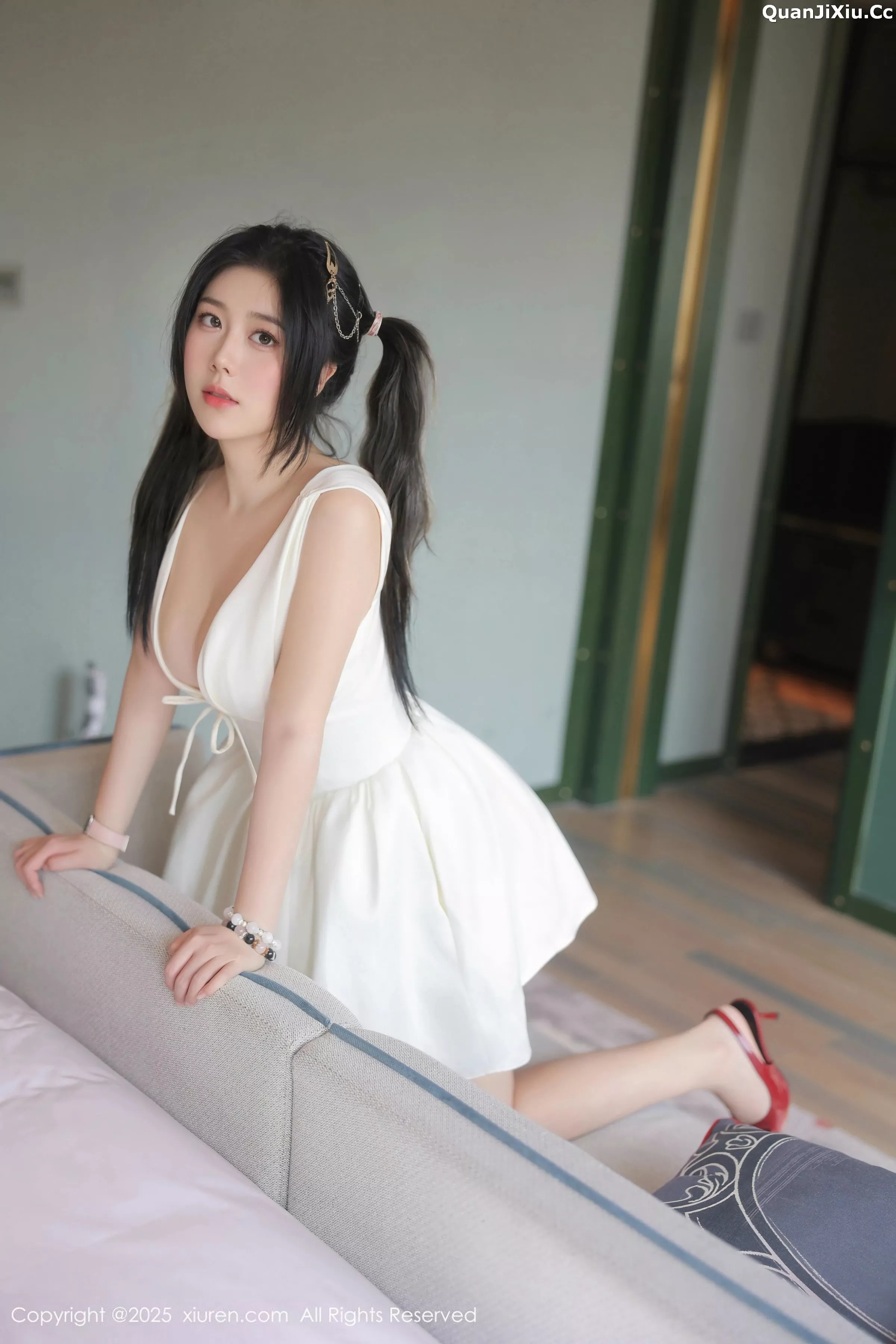 [XiuRen秀人网]第10262期诺诺Hsu写真 [40P]-007