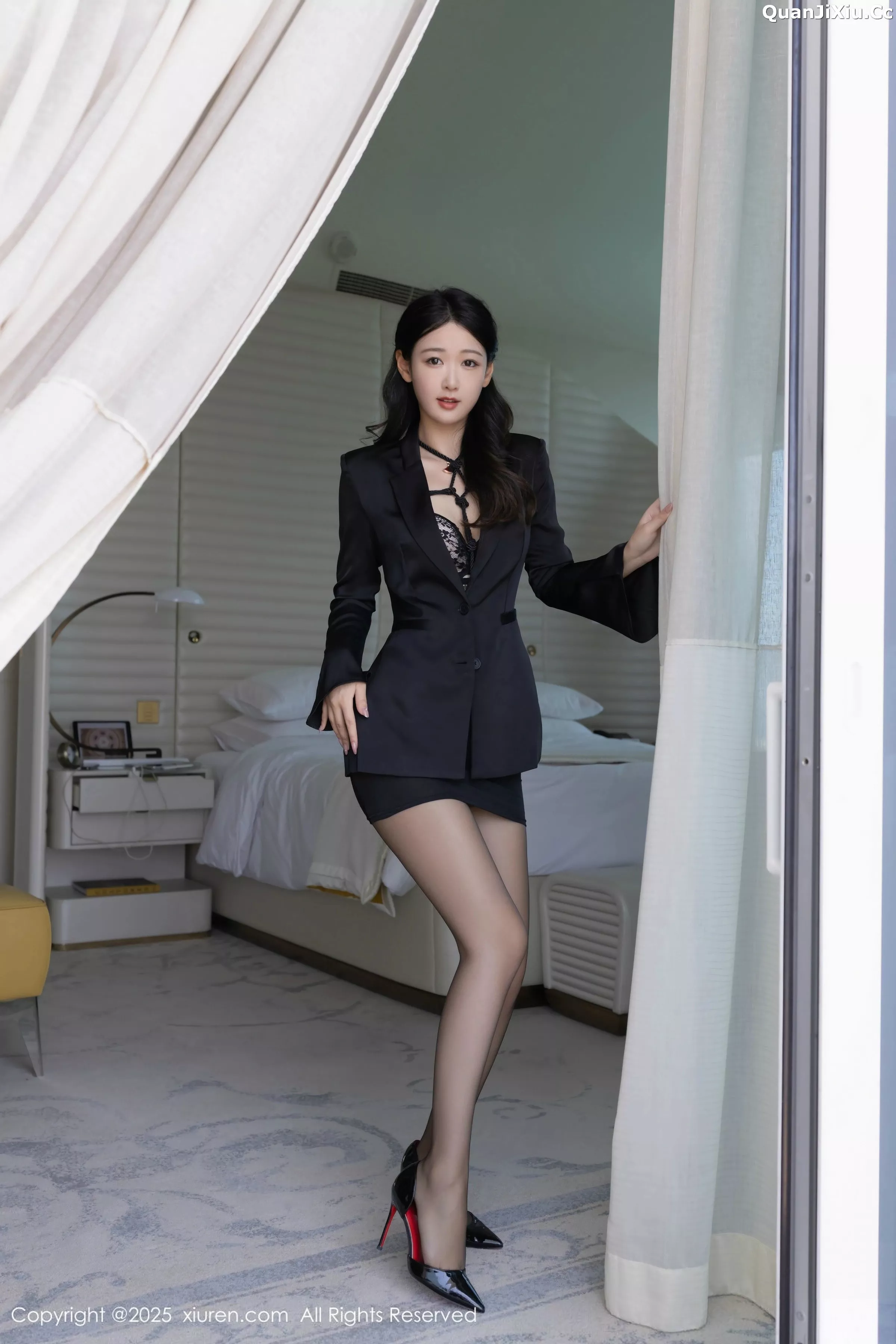 [XiuRen秀人网]第10267期唐安琪写真 [80P]-003