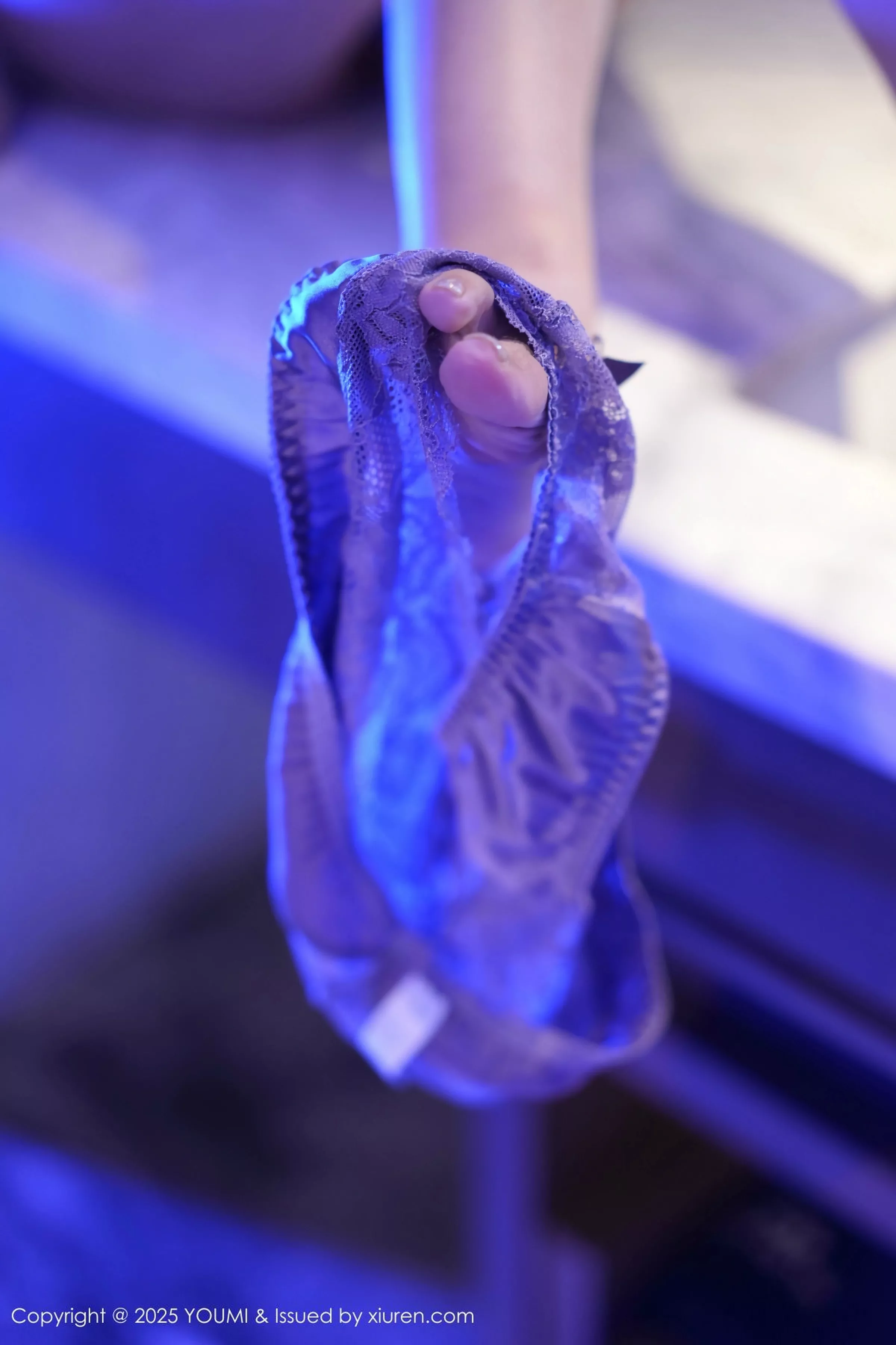 [YouMi尤蜜荟]第1137期允爾写真 [64P]-055