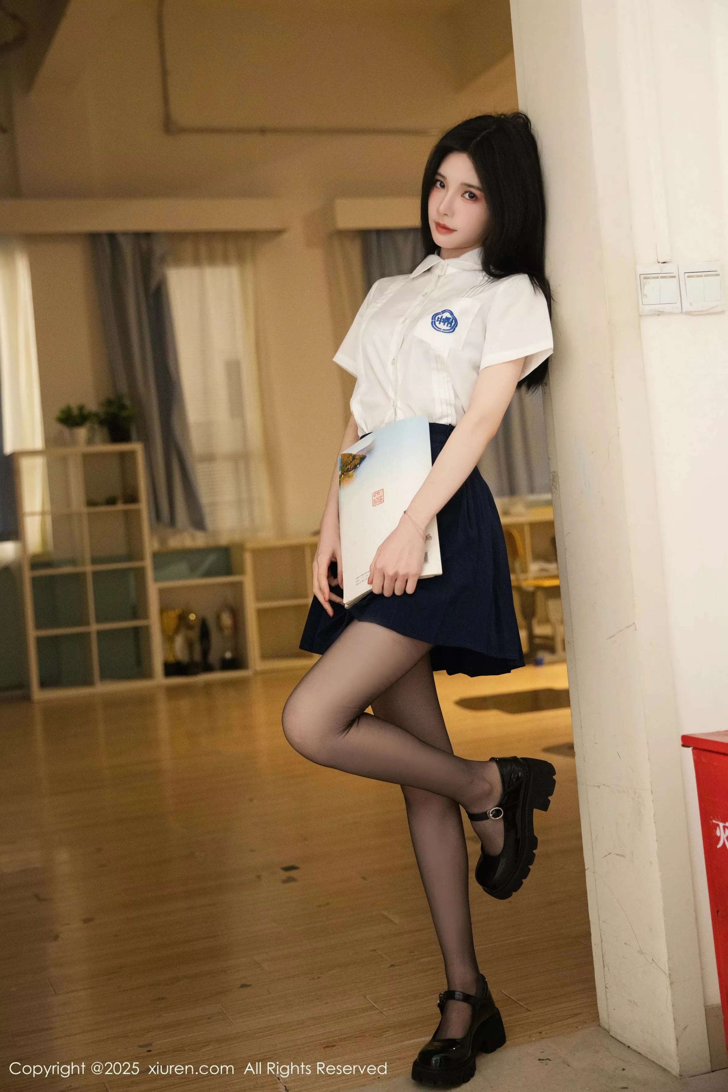 [XiuRen秀人网]第10287期布丁写真 [81P]-001