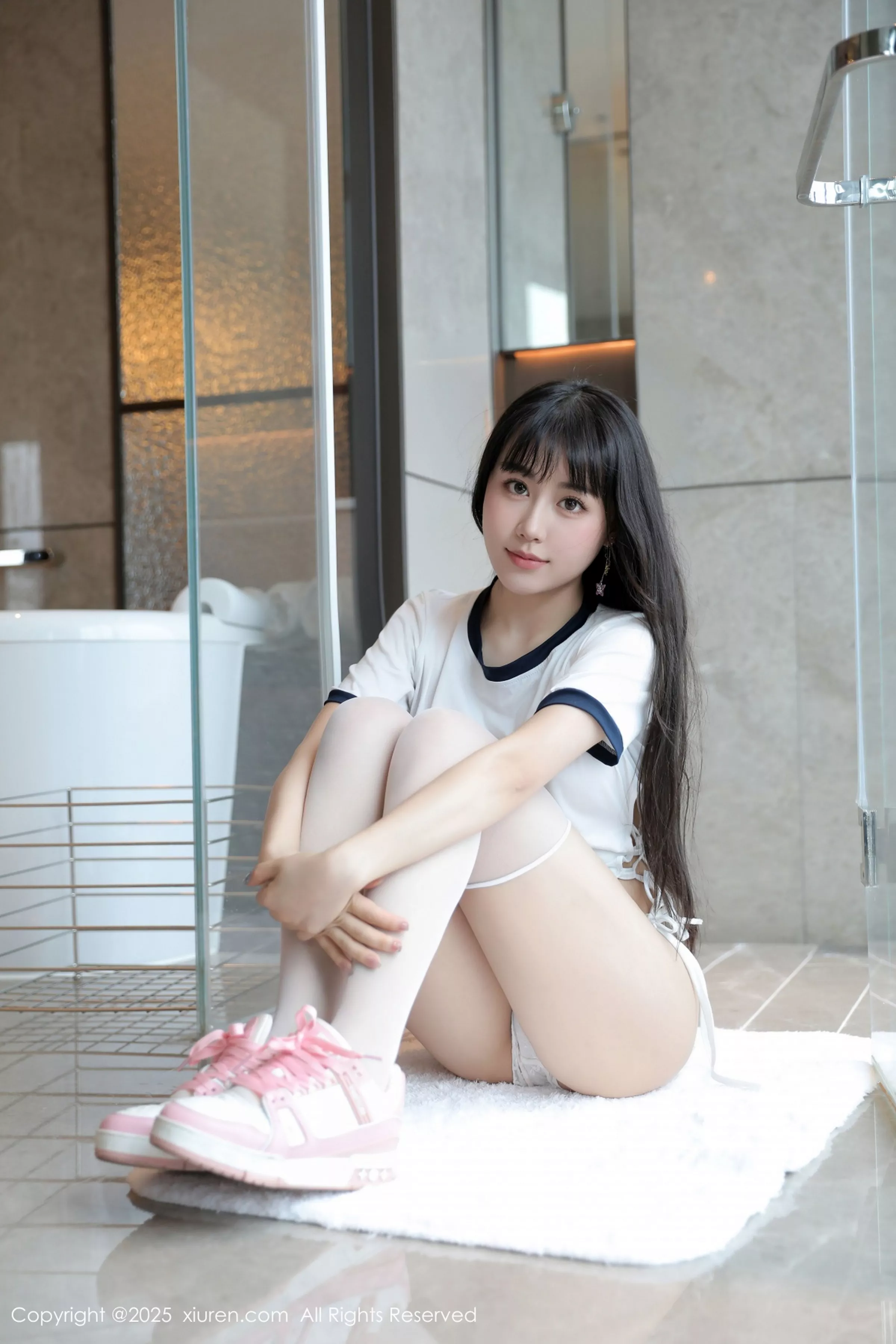[XiuRen秀人网]第10184期量子玫瑰写真 [85P]-050