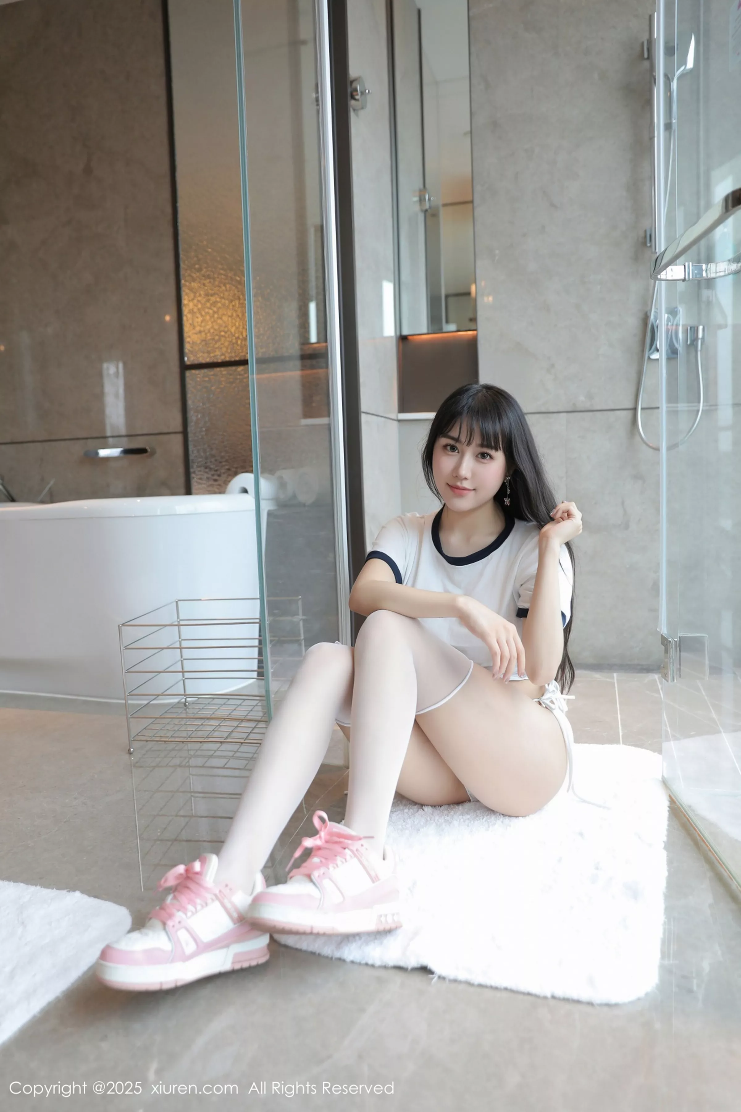 [XiuRen秀人网]第10184期量子玫瑰写真 [85P]-053