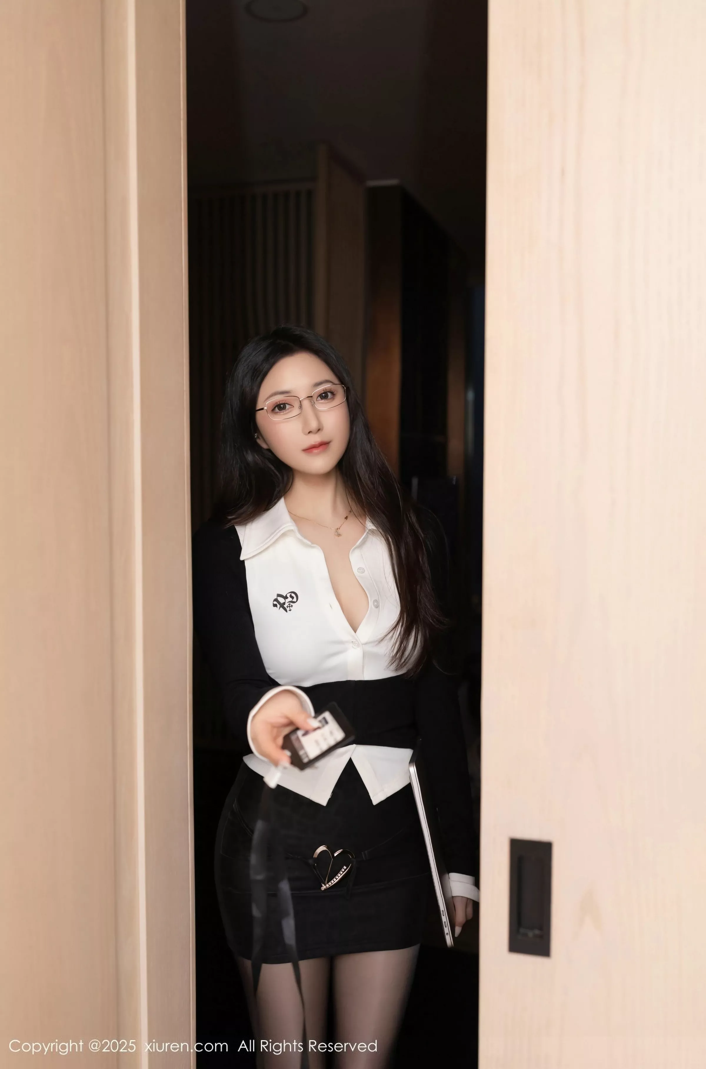[XiuRen秀人网]第10353期鱼子酱写真 [80P]-019