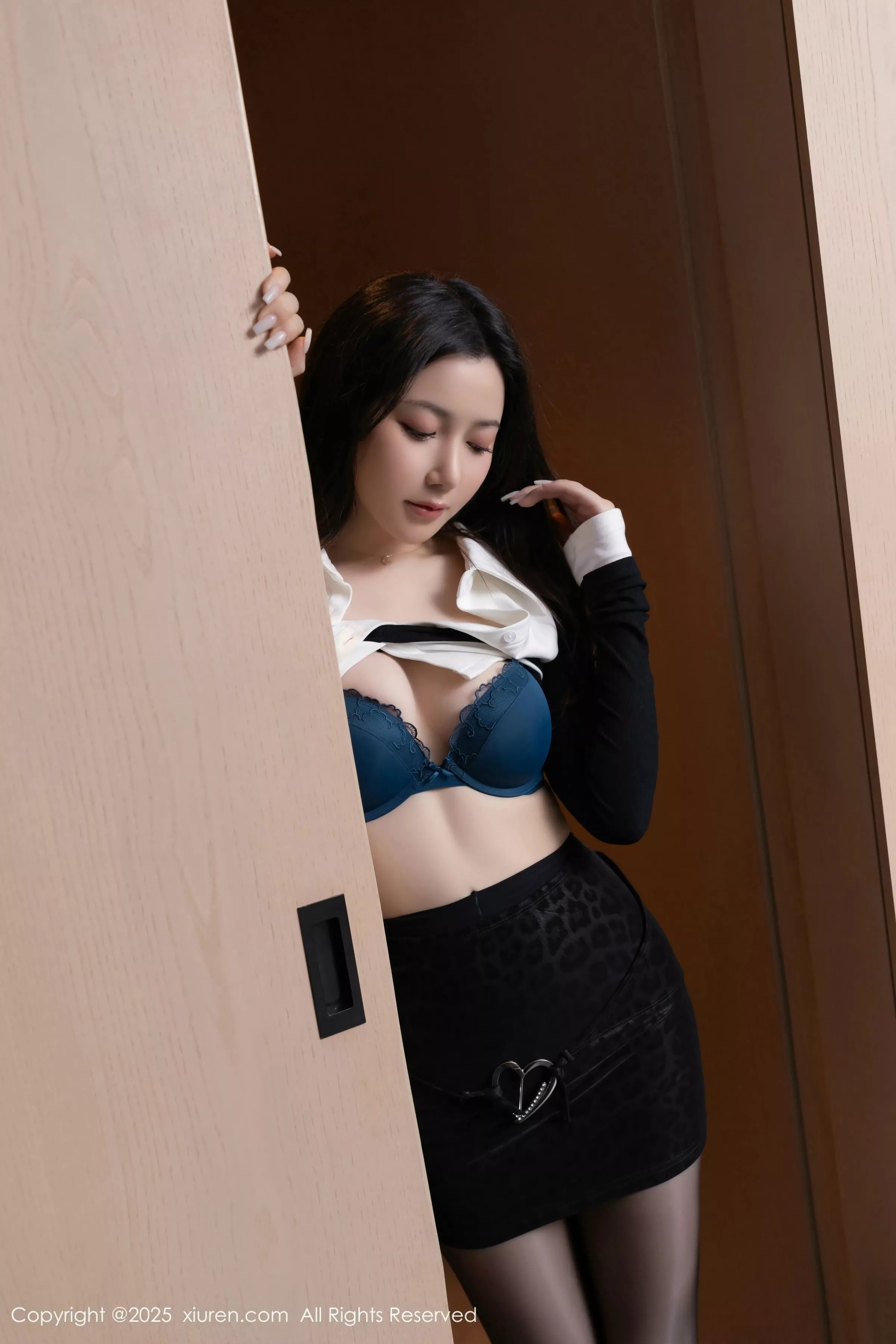 [XiuRen秀人网]第10353期鱼子酱写真 [80P]-057