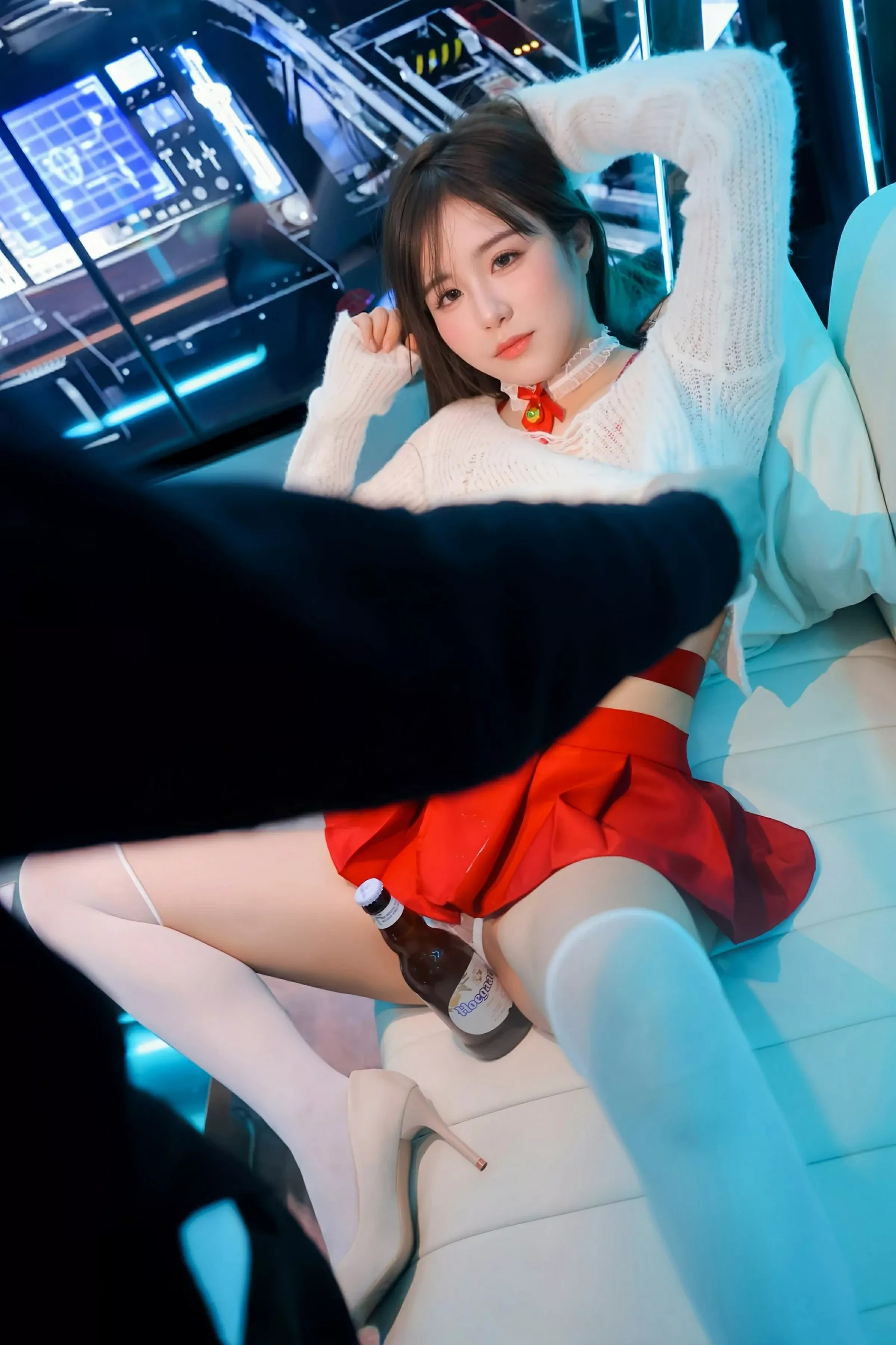 [XiuRen秀人网]第10470期小肉肉咪写真 [76P]-044