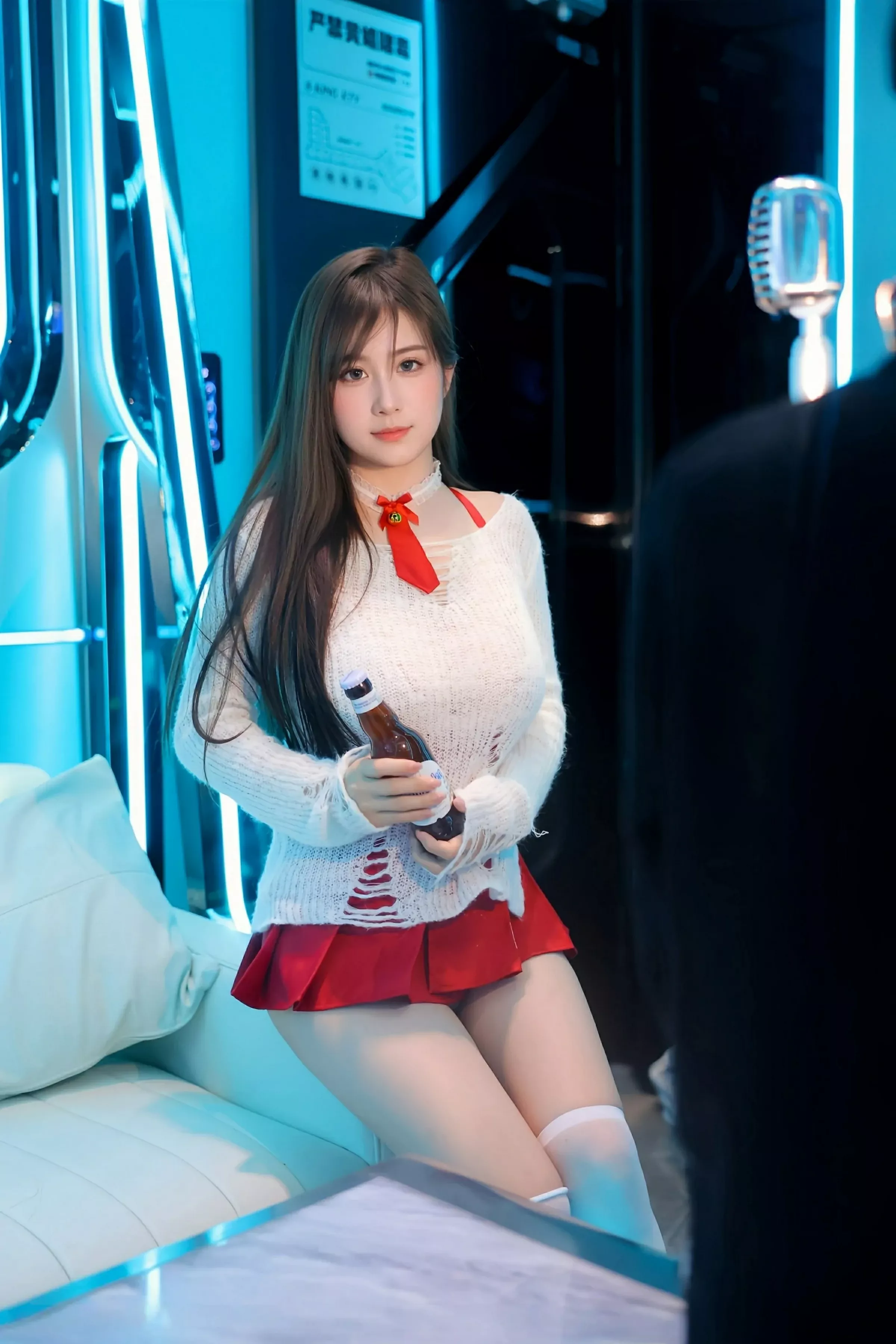 [XiuRen秀人网]第10470期小肉肉咪写真 [76P]-004