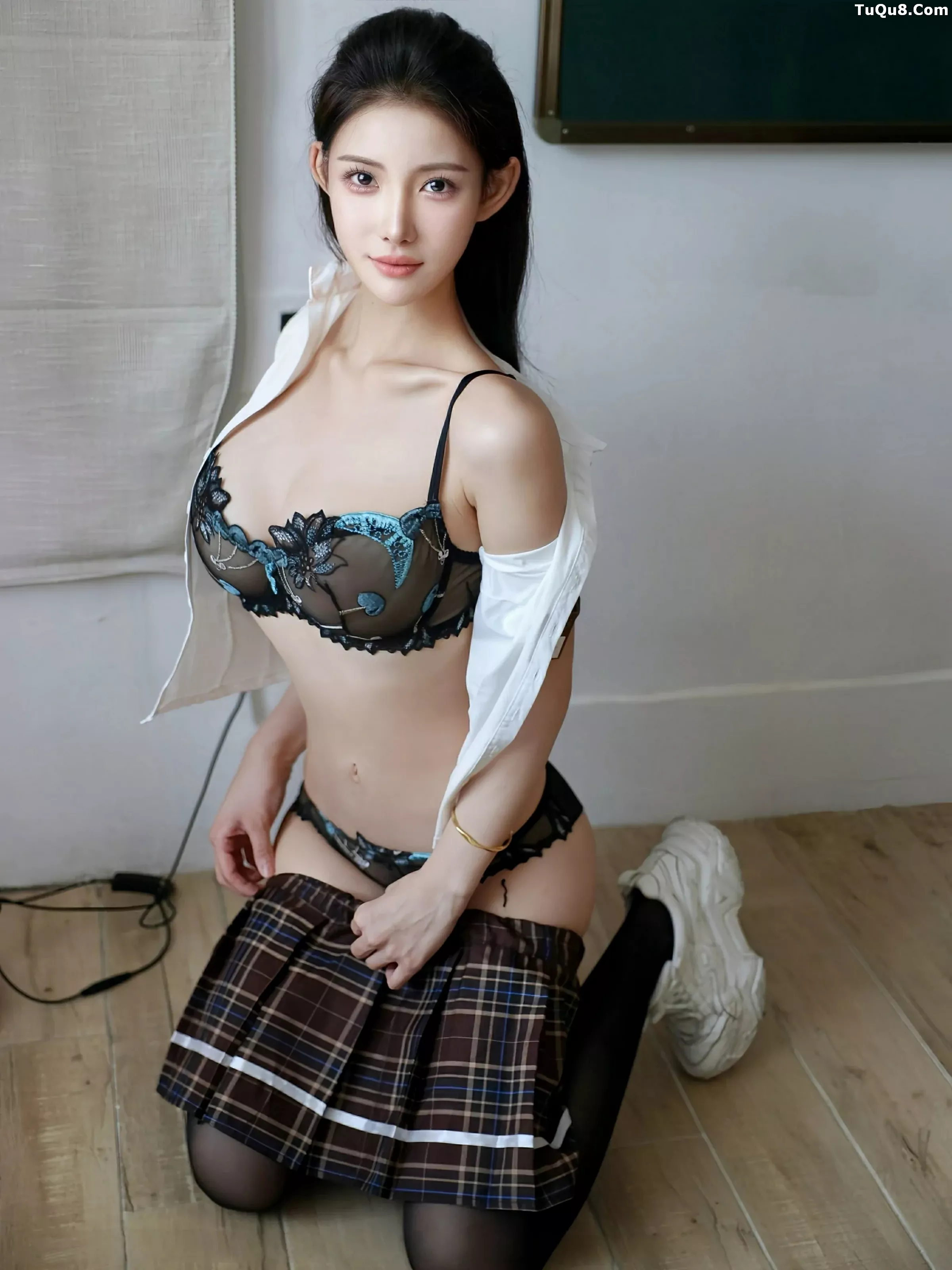 [XiuRen秀人网]第10512期梨霜儿写真 [81P]-071