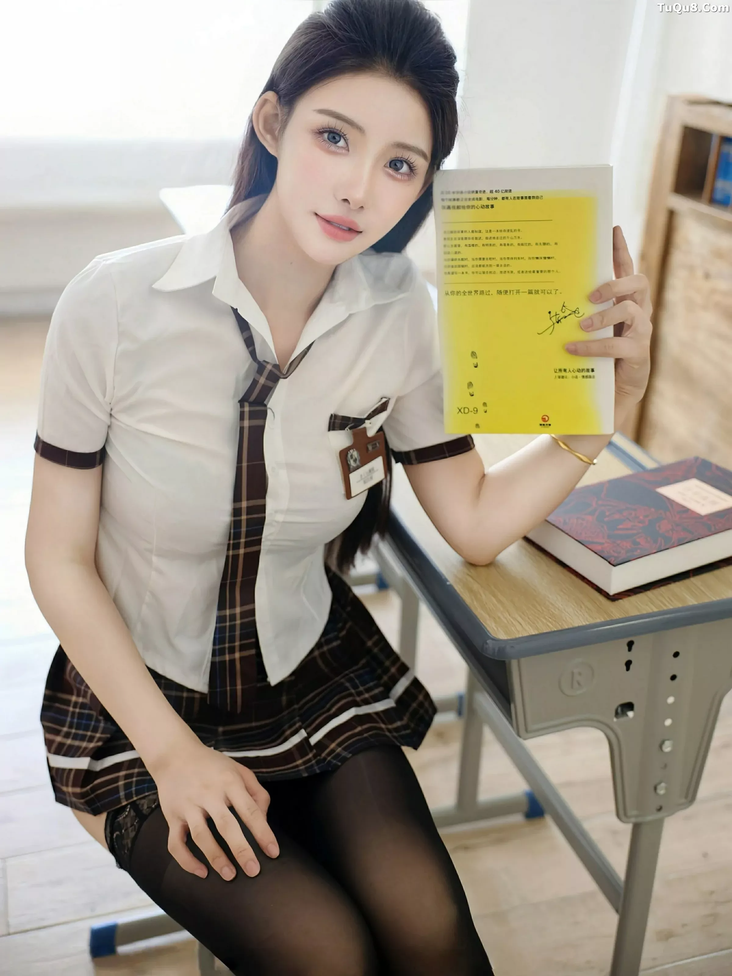 [XiuRen秀人网]第10512期梨霜儿写真 [81P]-005