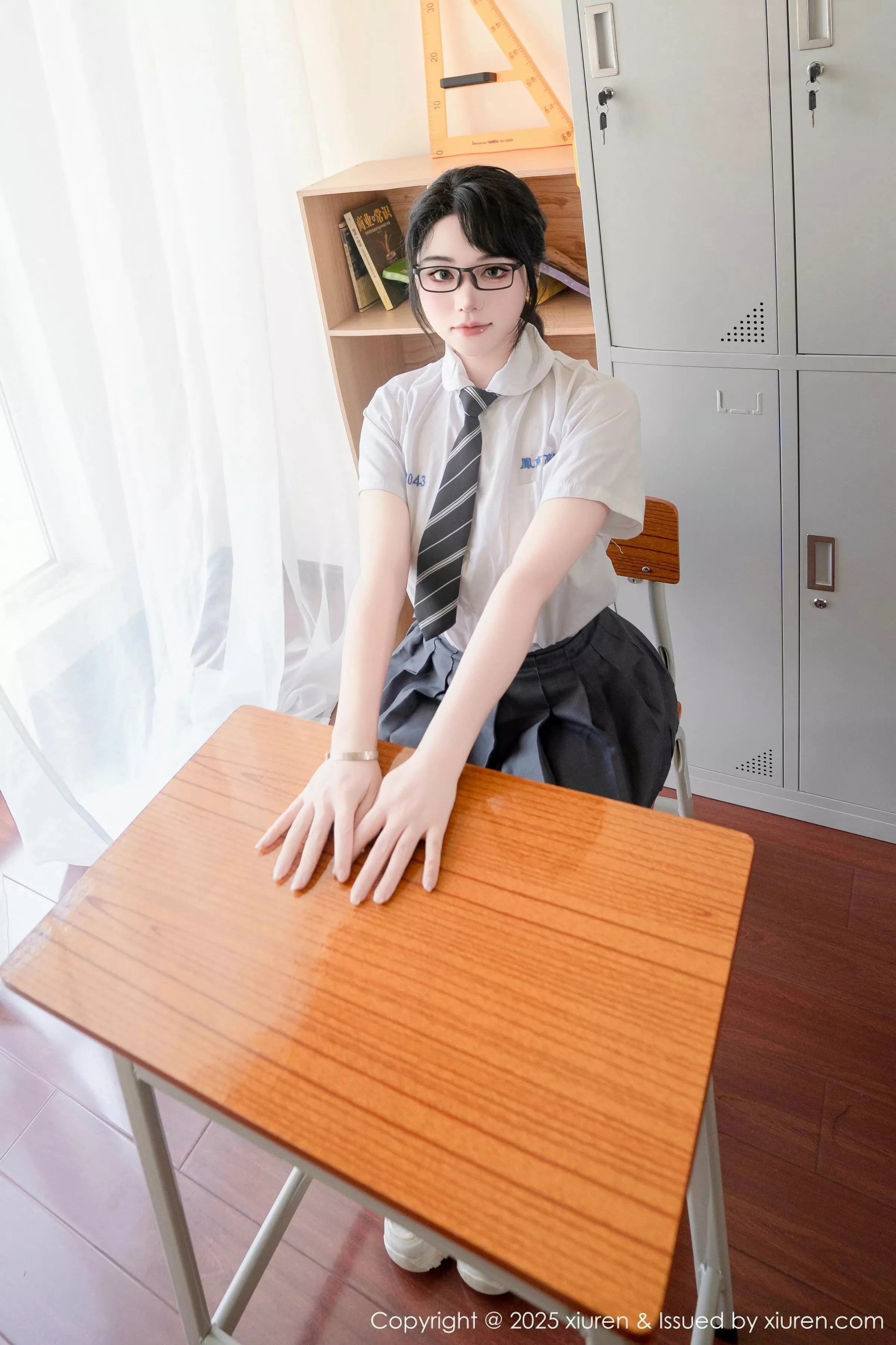 [XiuRen秀人网]第10530期汐汐爱吃草莓写真 [85P]-015