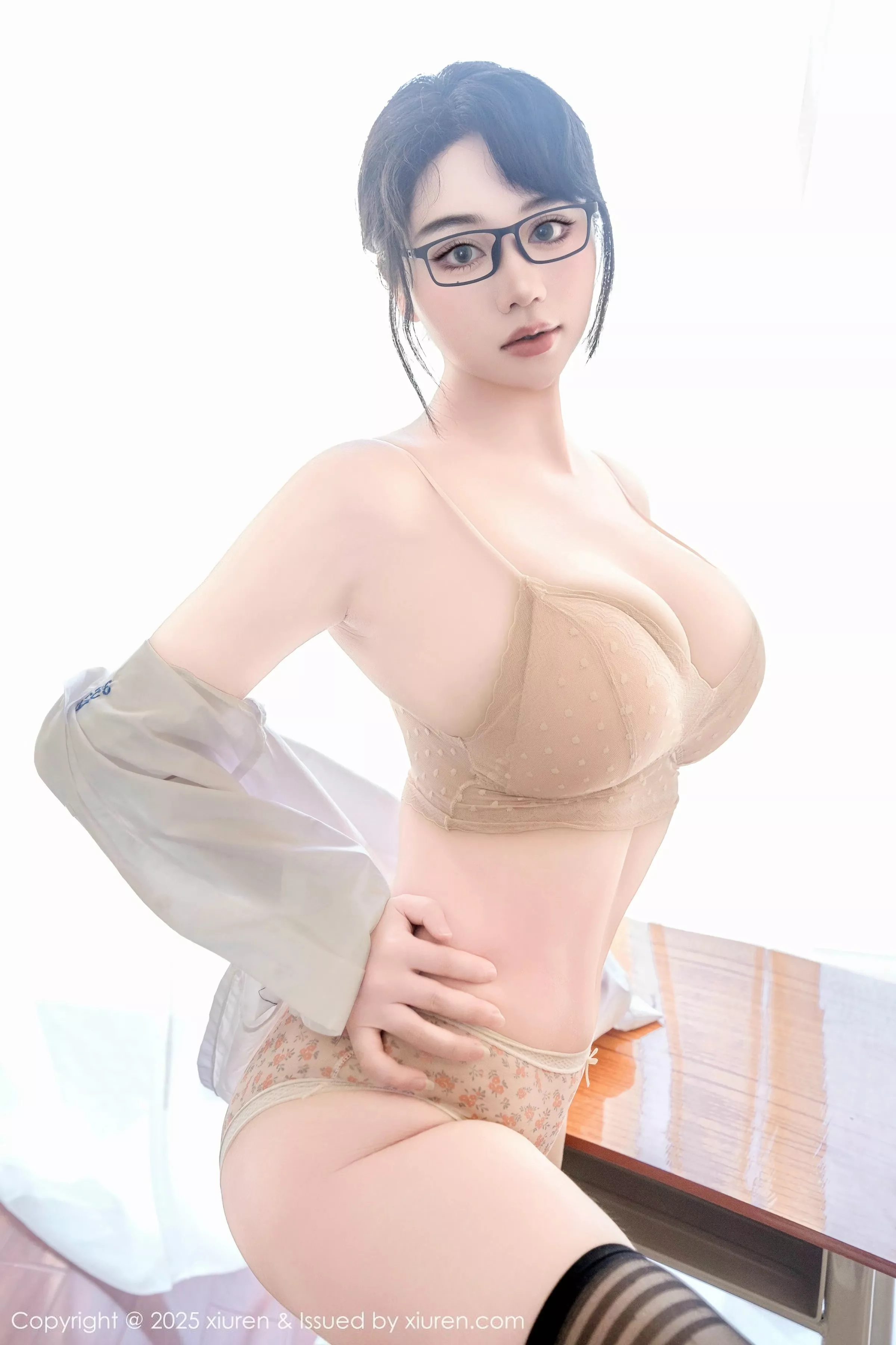[XiuRen秀人网]第10530期汐汐爱吃草莓写真 [85P]-039