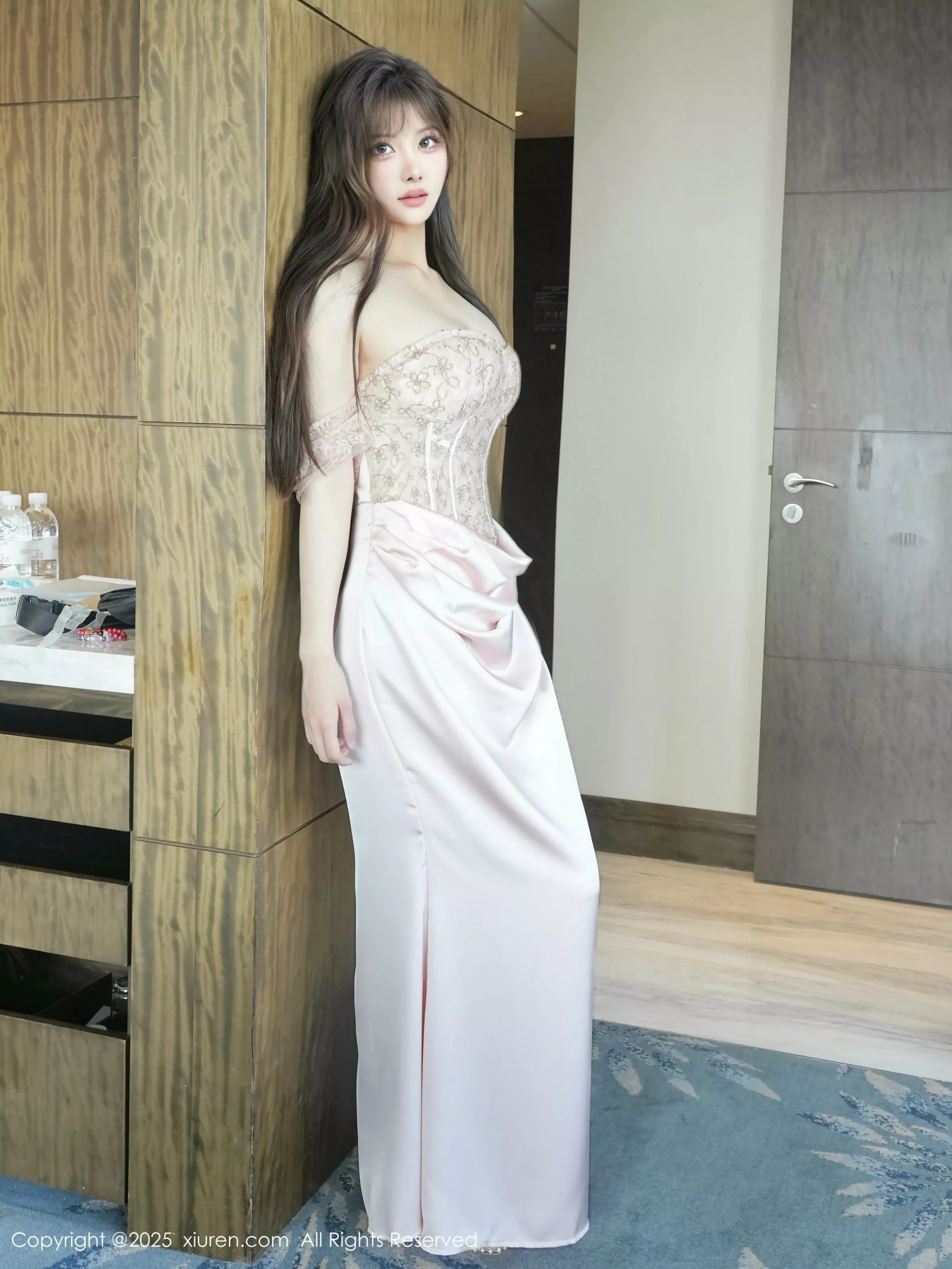 [XiuRen秀人网]第10438期梨霜儿写真 [82P]-009