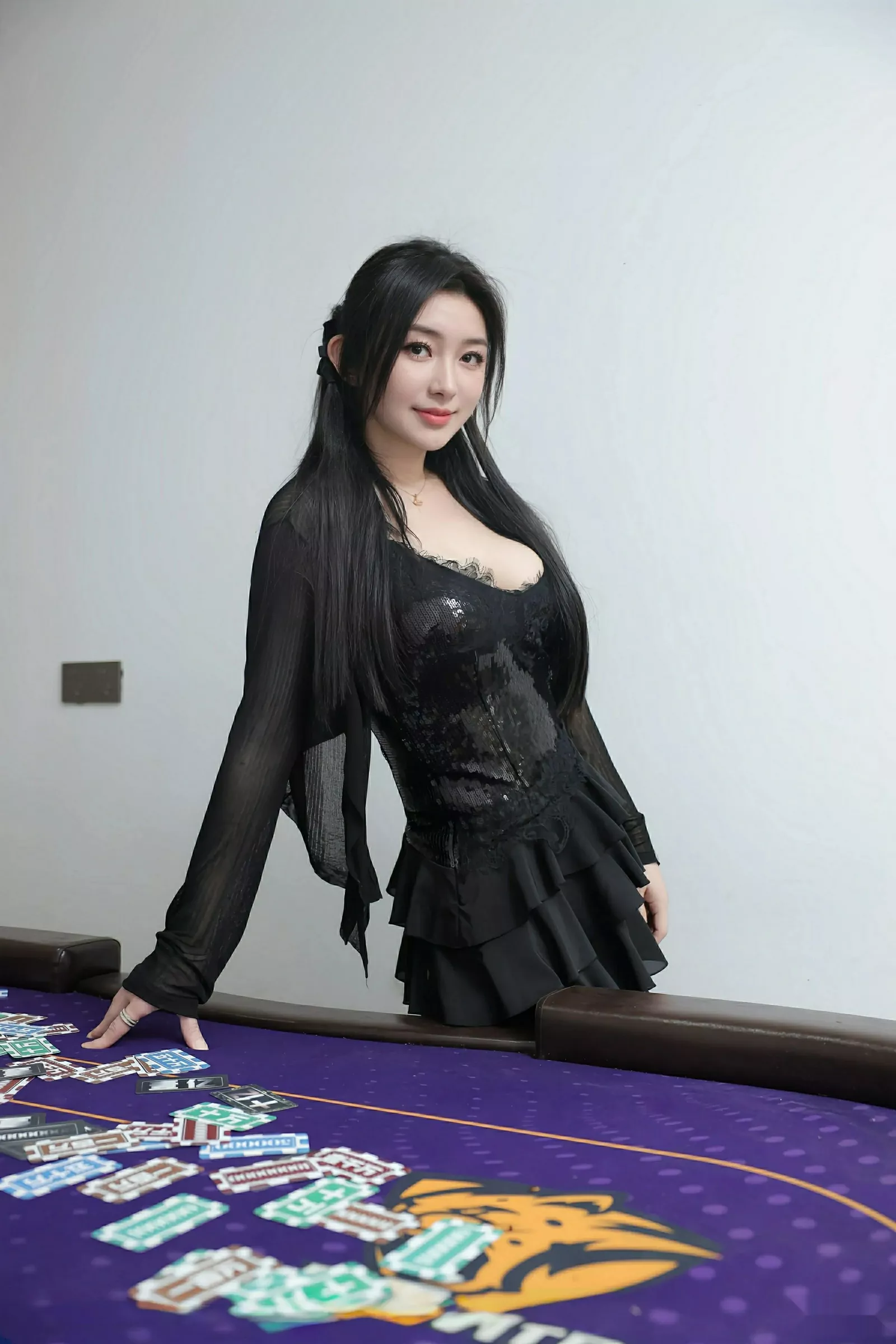 [XiuRen秀人网]第10592期苏一诺写真 [80P]-002