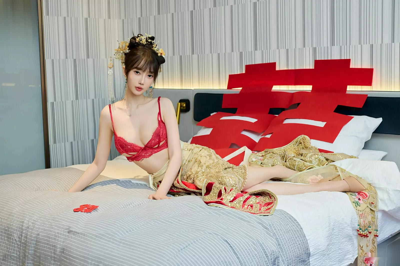 [XiuRen秀人网]第10567期玥儿玥写真 [72P]-019