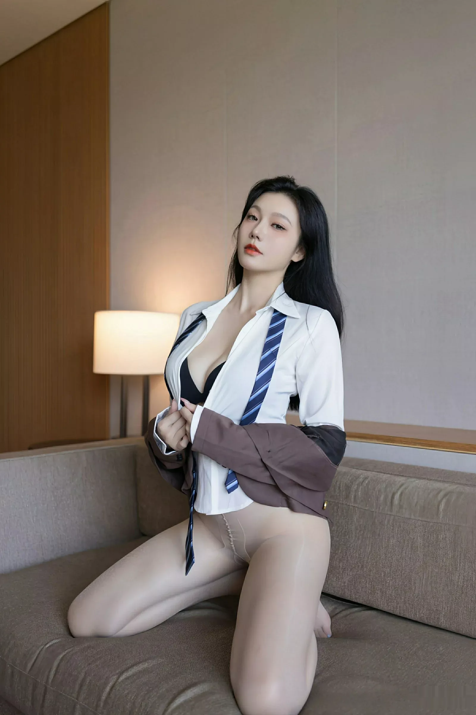 [XiuRen秀人网]第10571期安然写真 [80P]-039