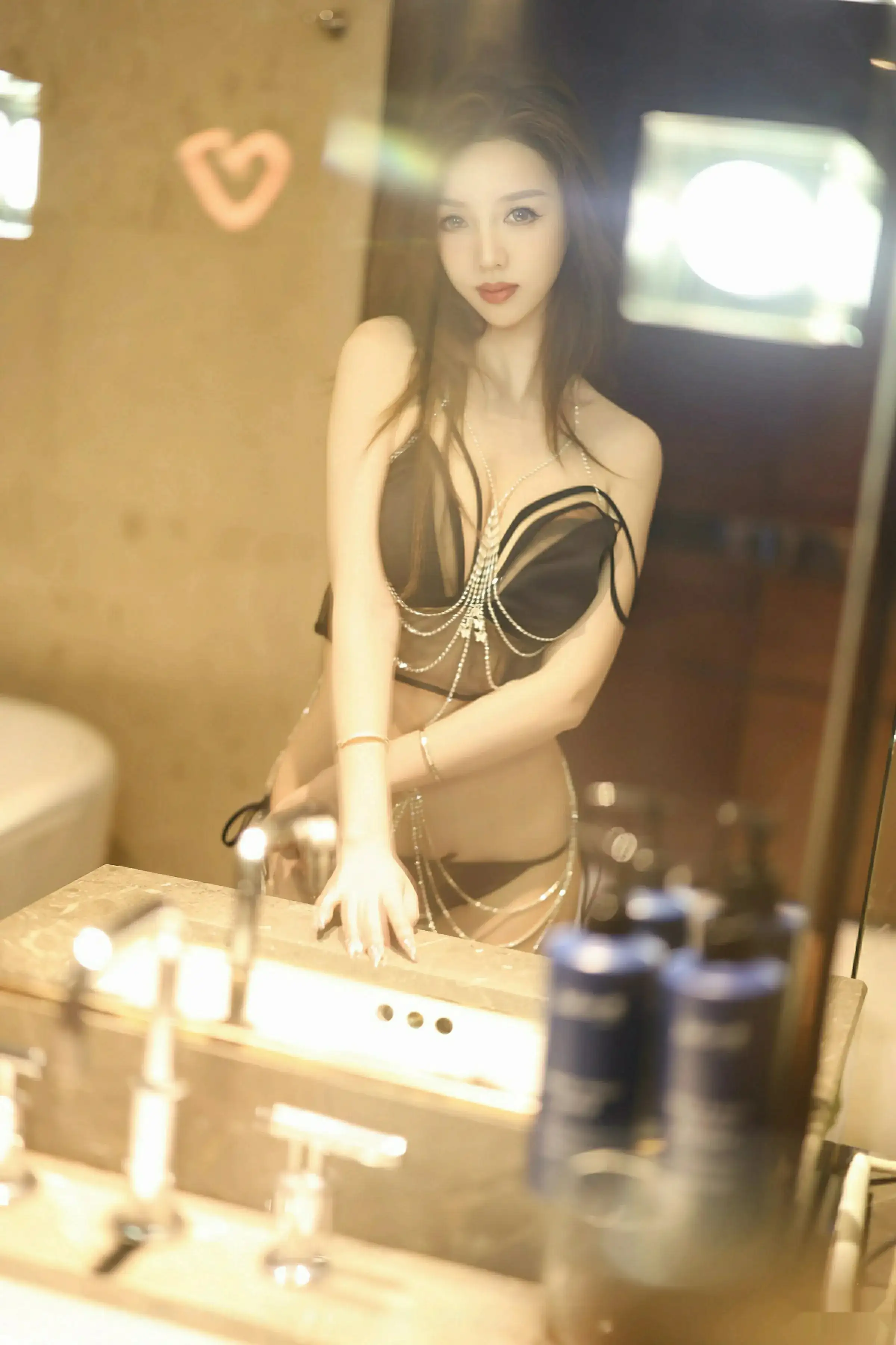 [YouMi尤蜜荟]第1156期桃桃·夭夭写真 [70P]-044