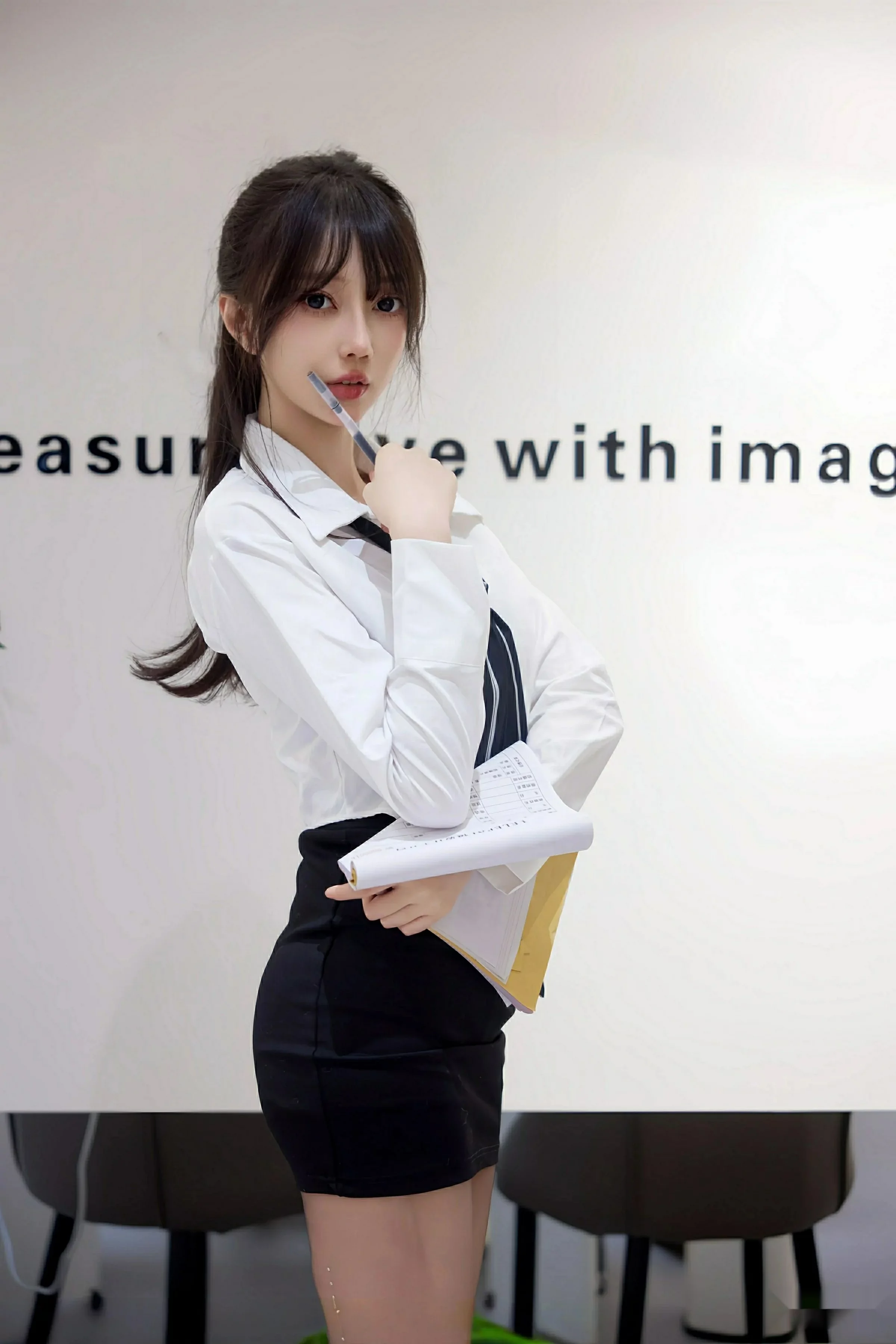 [XiuRen秀人网]第10636期玥儿玥写真 [58P]-018