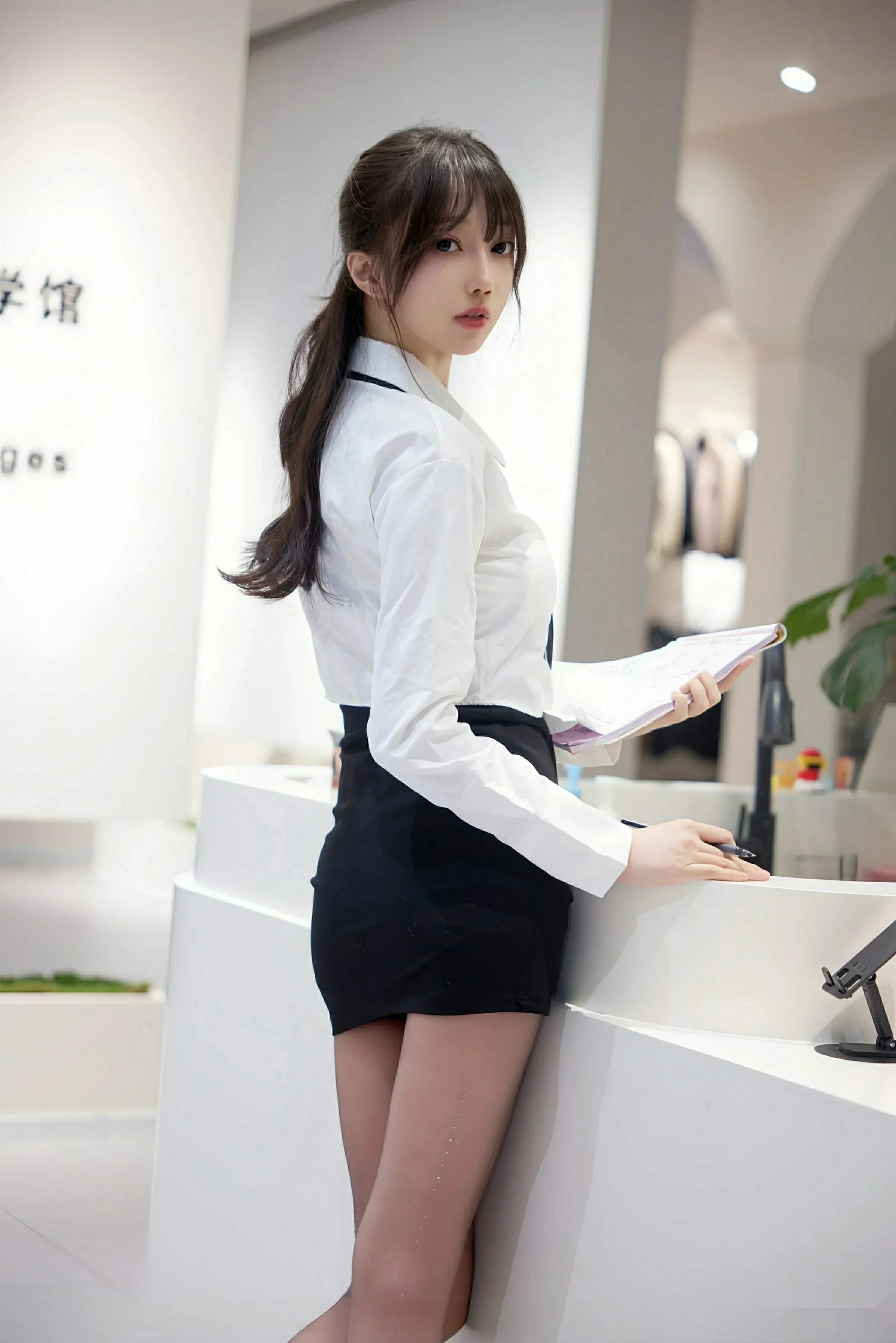 [XiuRen秀人网]第10636期玥儿玥写真 [58P]-006