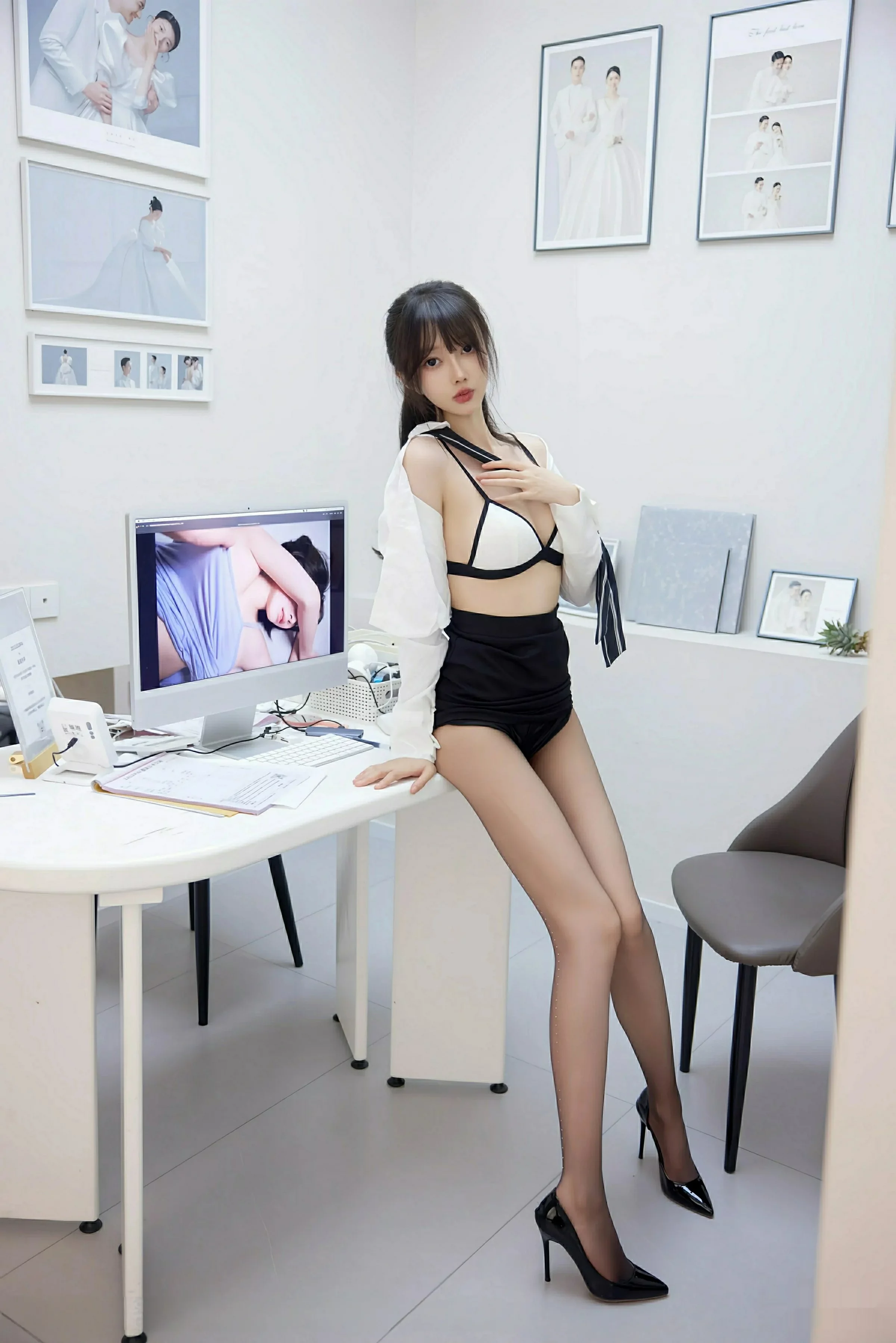 [XiuRen秀人网]第10636期玥儿玥写真 [58P]-042