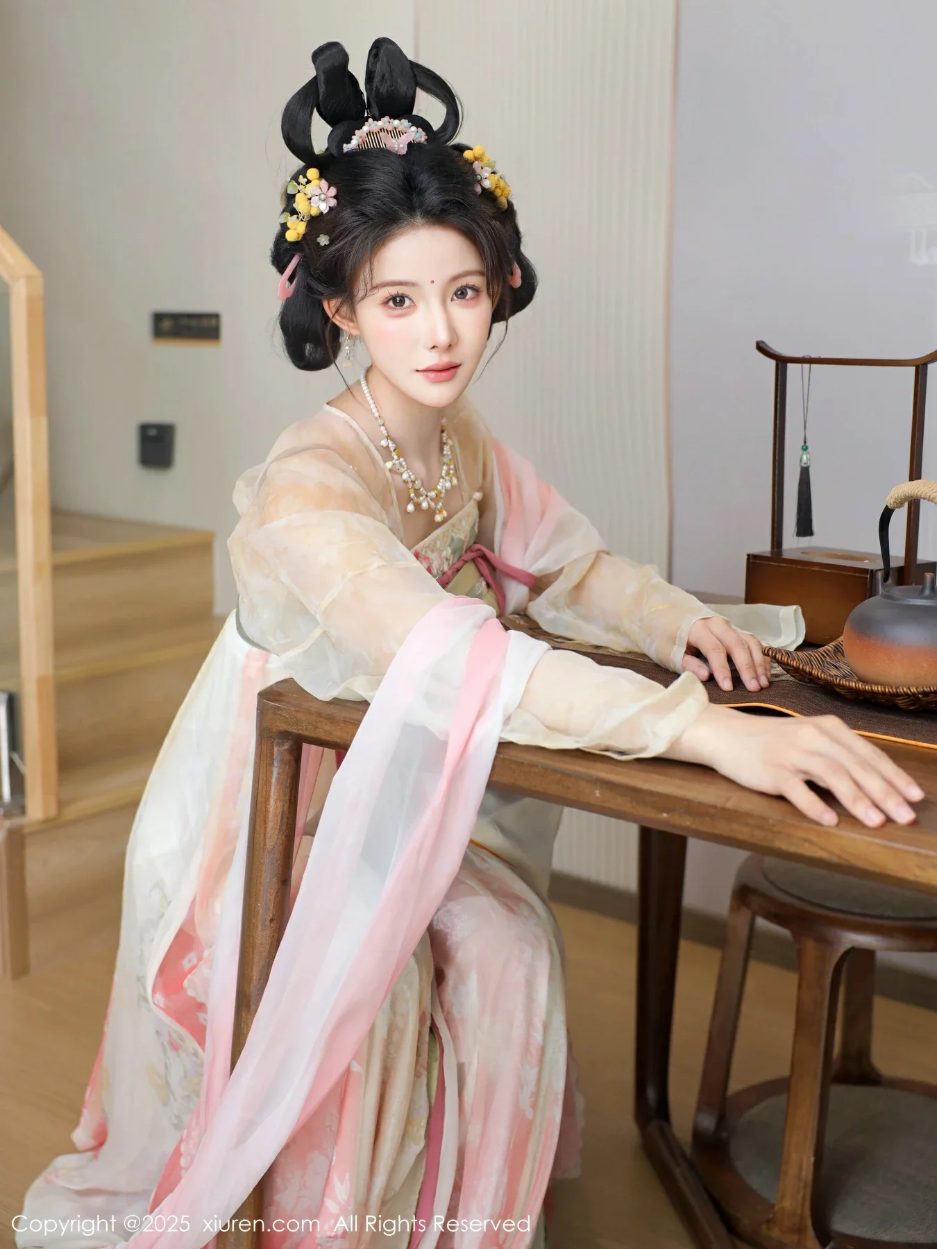 [XiuRen秀人网]第10645期梨霜儿写真 [82P]-019