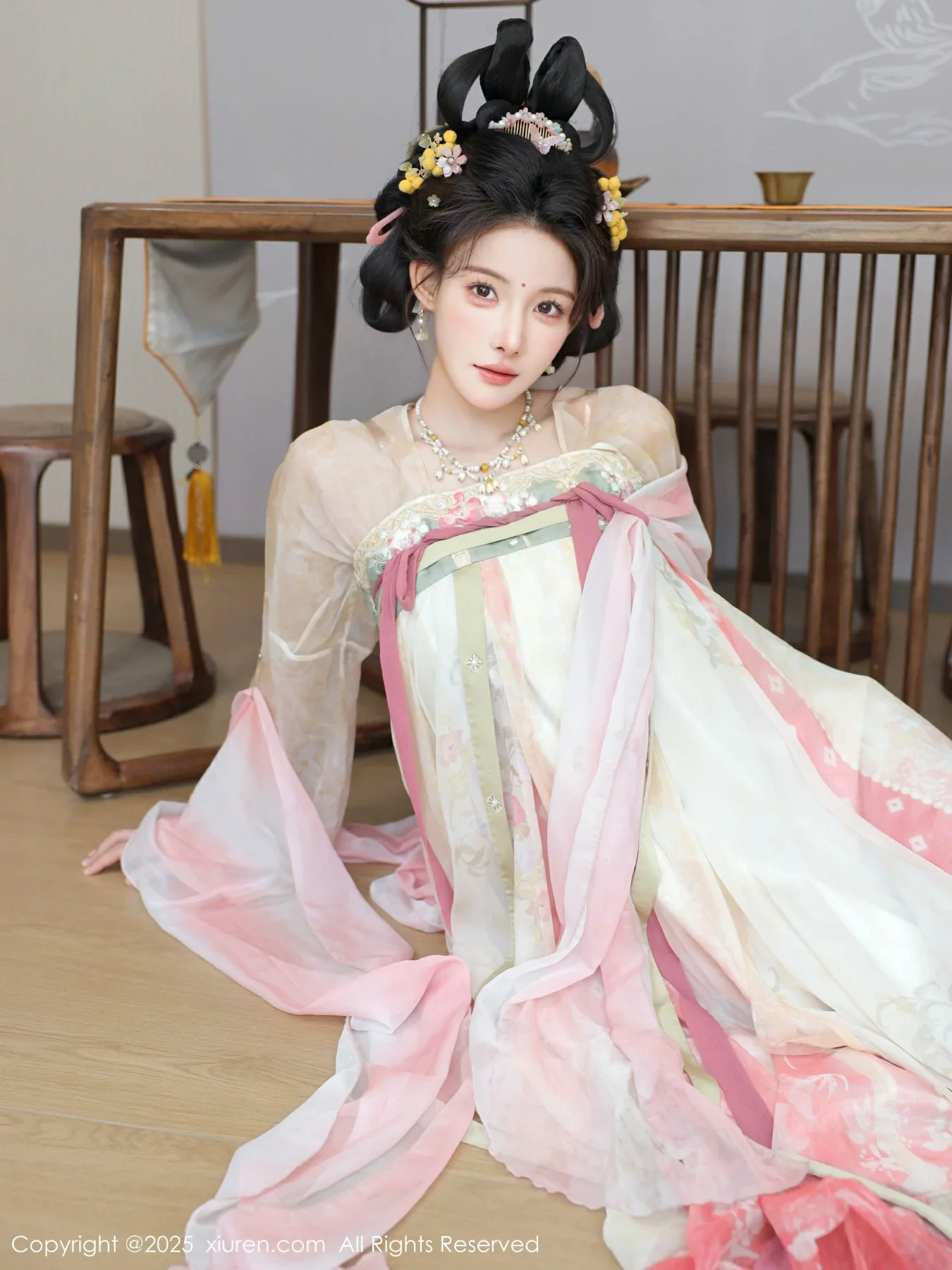 [XiuRen秀人网]第10645期梨霜儿写真 [82P]-037