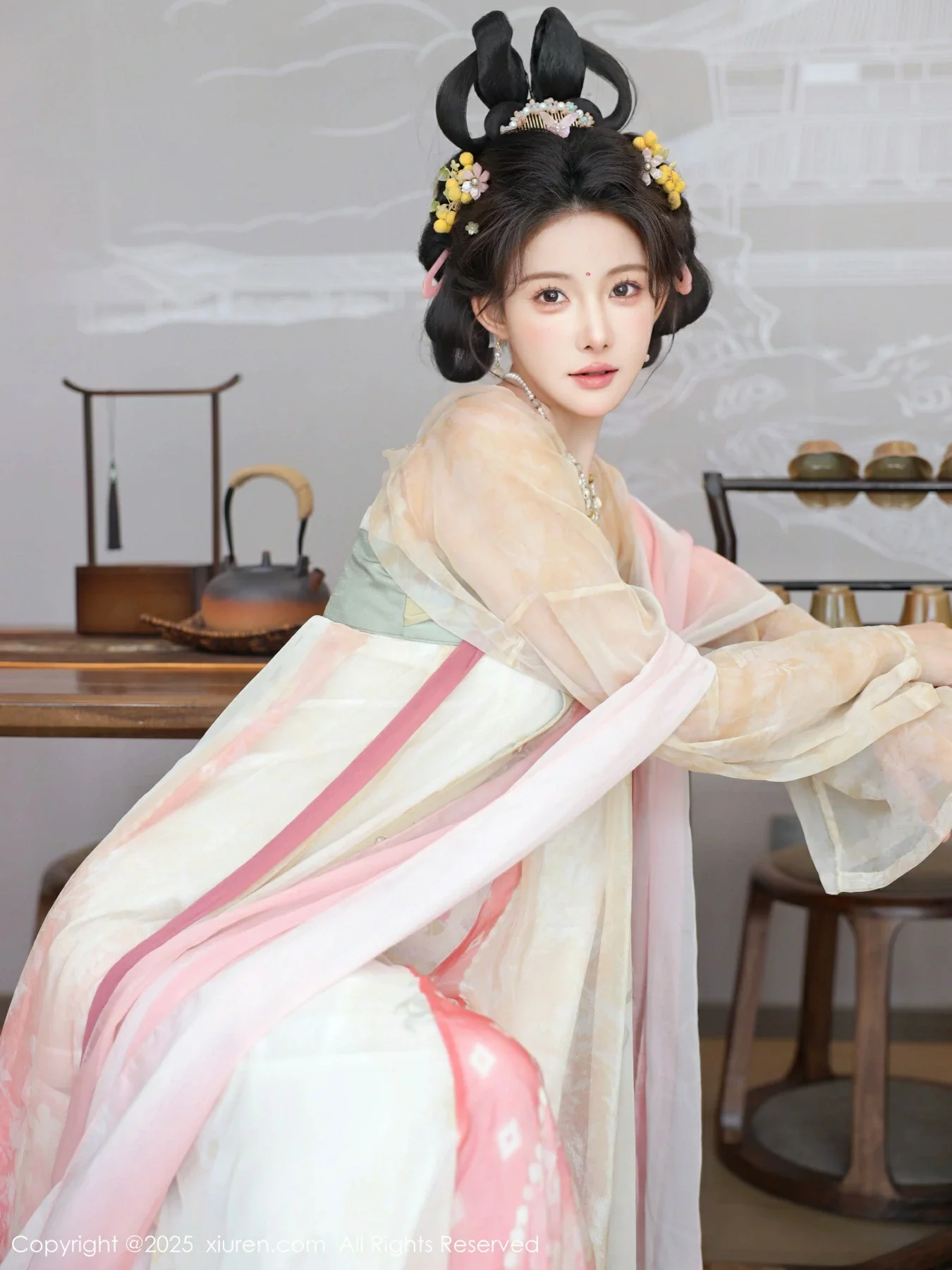 [XiuRen秀人网]第10645期梨霜儿写真 [82P]-032