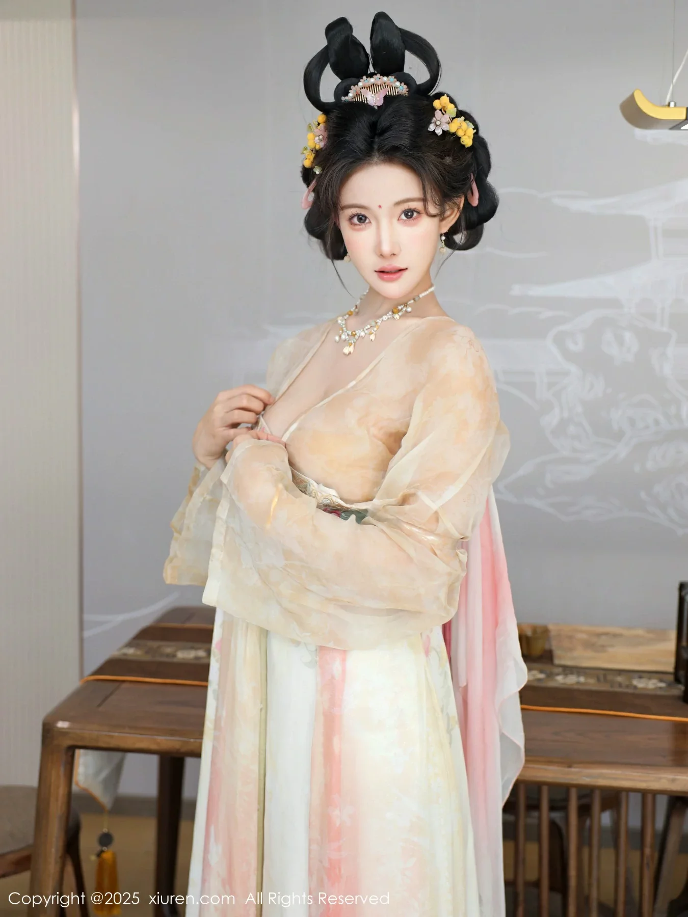 [XiuRen秀人网]第10645期梨霜儿写真 [82P]-063