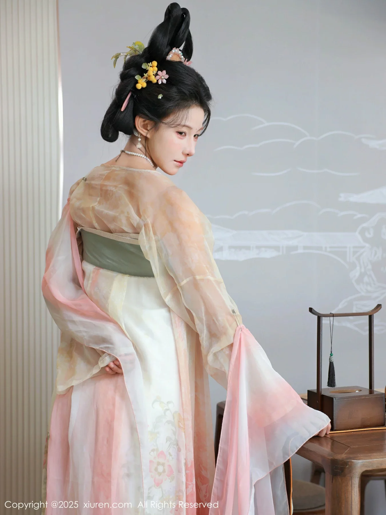 [XiuRen秀人网]第10645期梨霜儿写真 [82P]-011