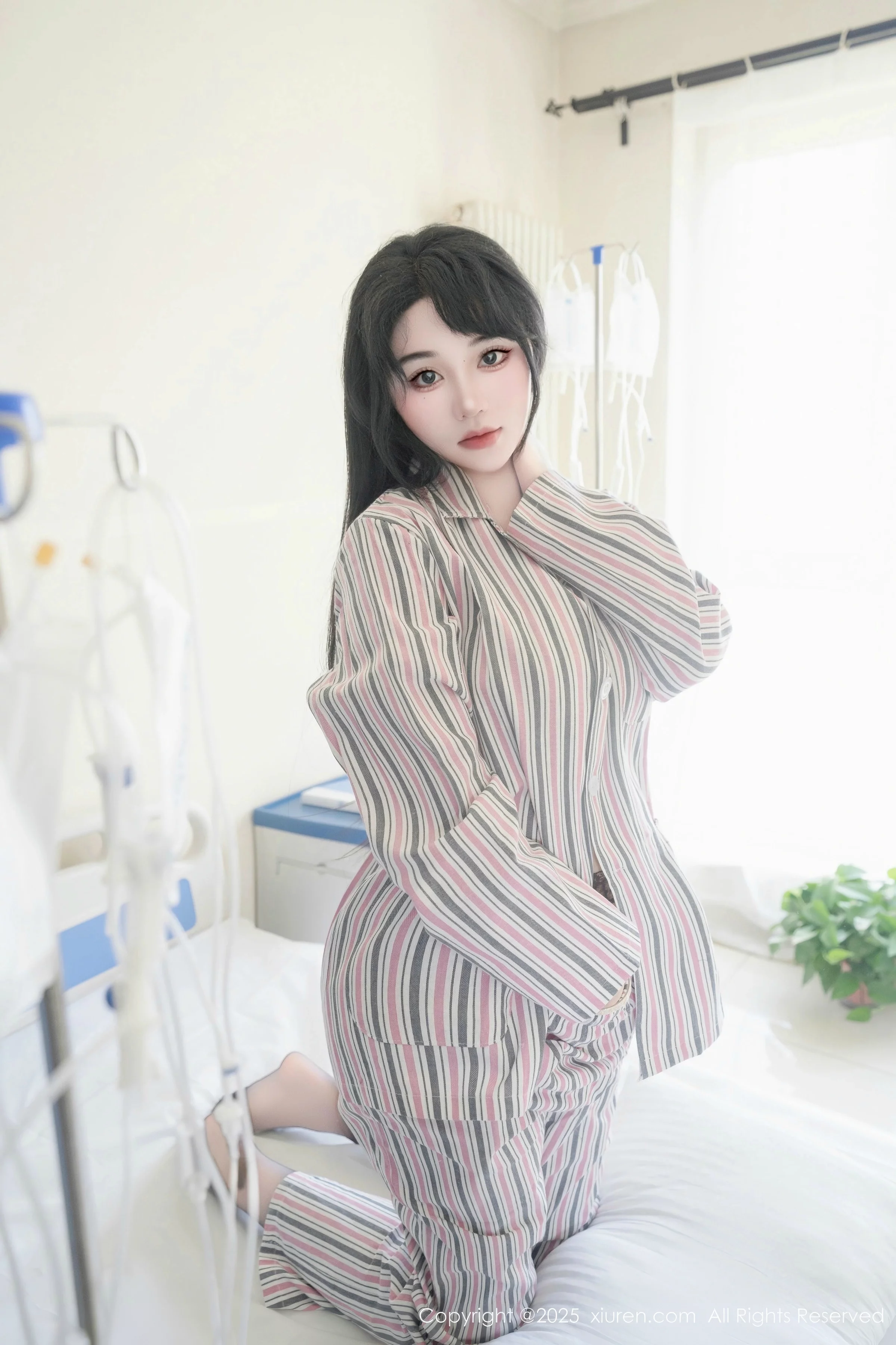 [XiuRen秀人网]第10648期汐汐爱吃草莓写真 [80P]-011