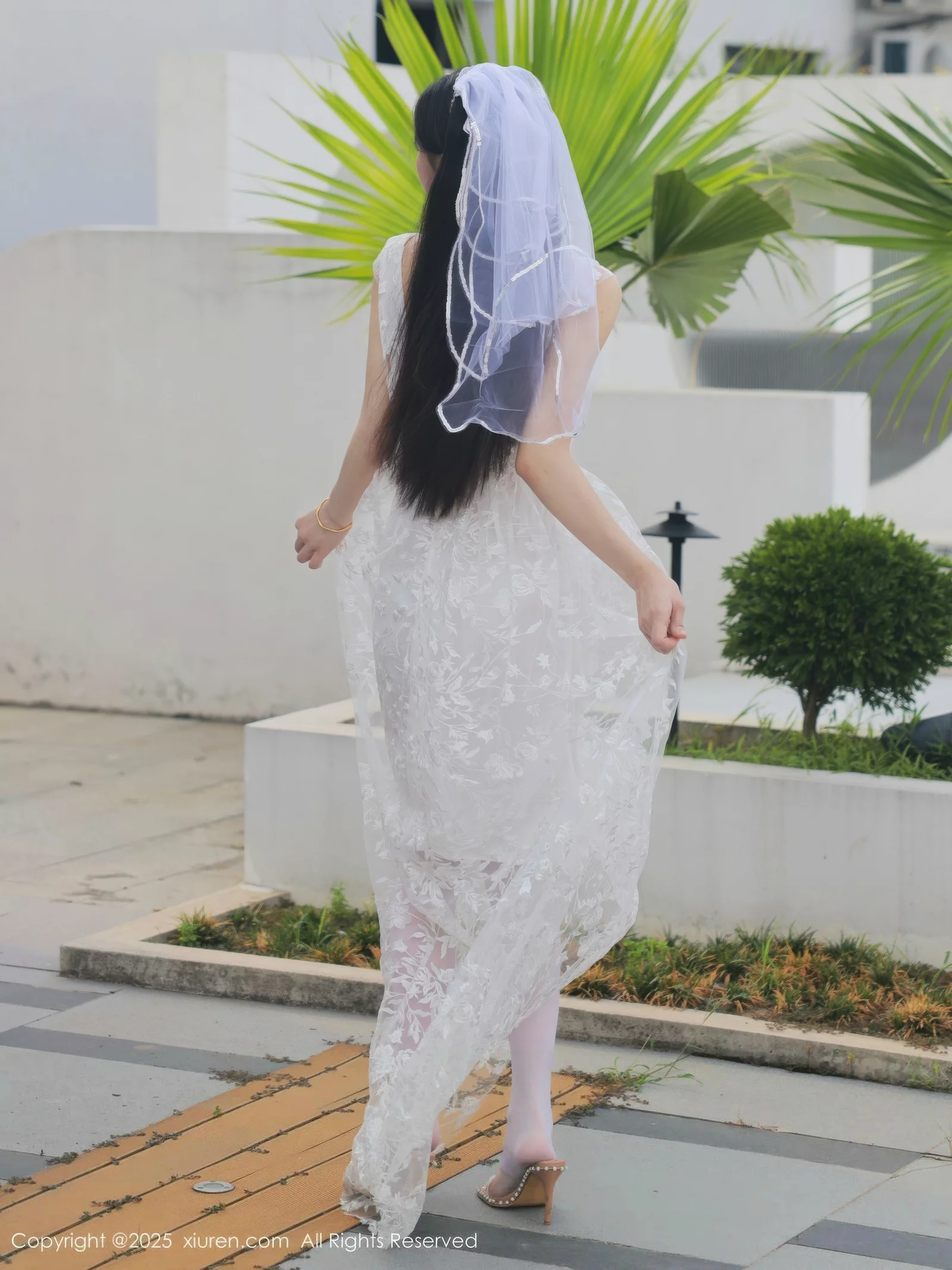 [XiuRen秀人网]第10661期梨霜儿写真 [82P]-016