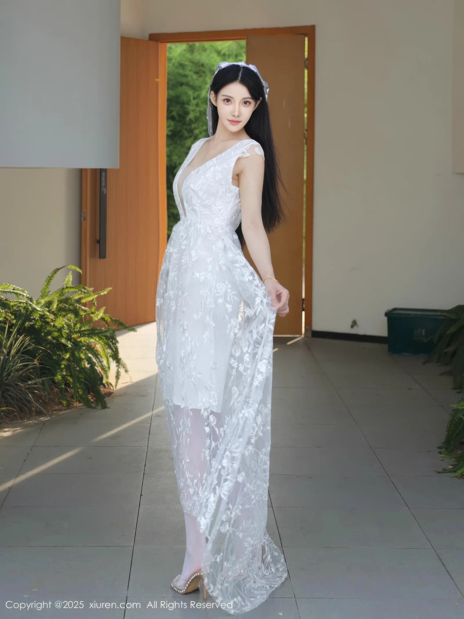 [XiuRen秀人网]第10661期梨霜儿写真 [82P]-006