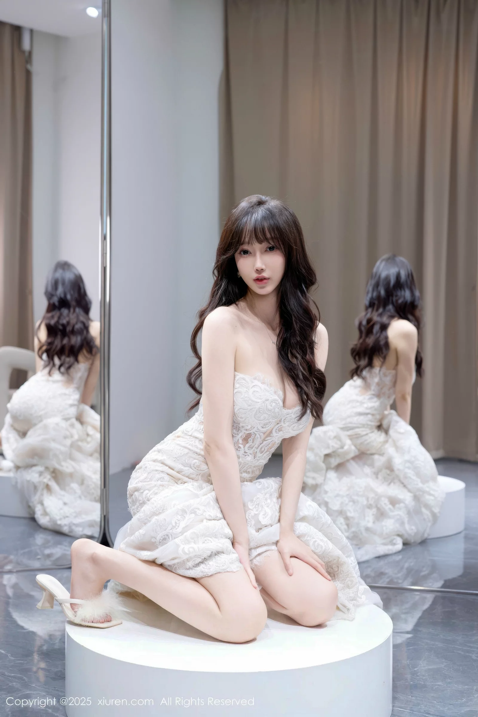 [XiuRen秀人网]第10663期玥儿玥写真 [58P]-026