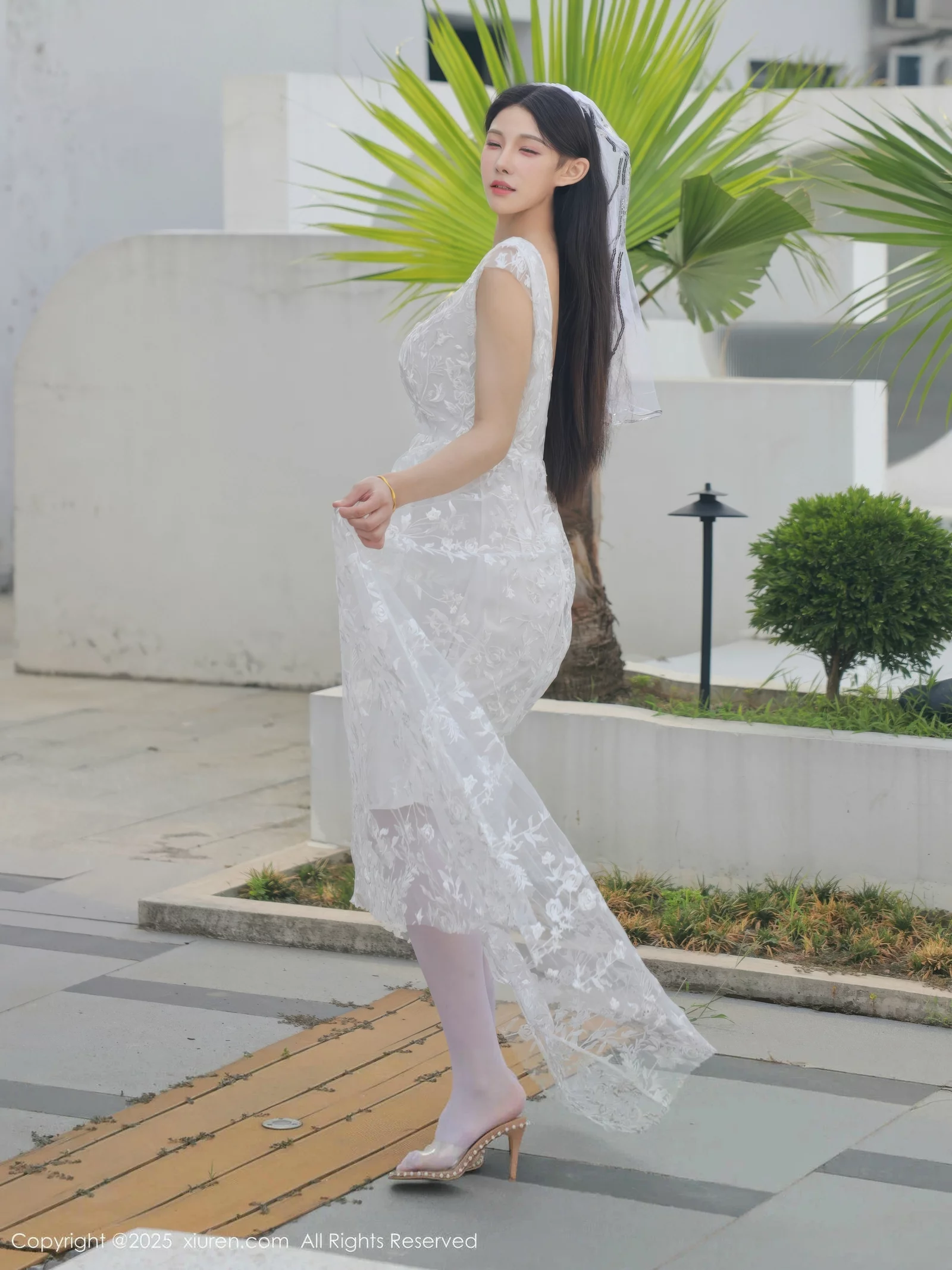 [XiuRen秀人网]第10661期梨霜儿写真 [82P]-015