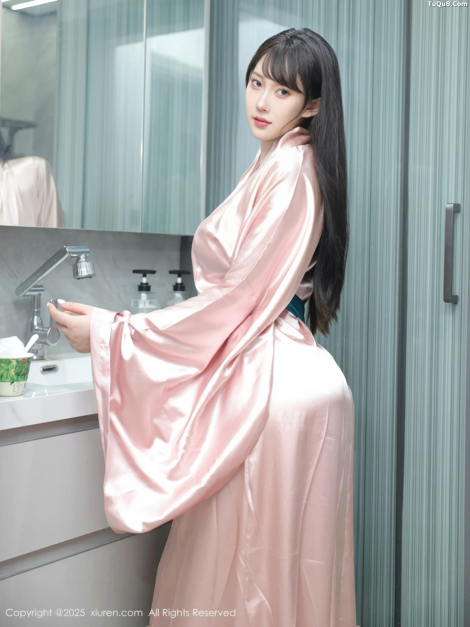 [XiuRen秀人网]第10724期李沁恩写真 [79P]-002