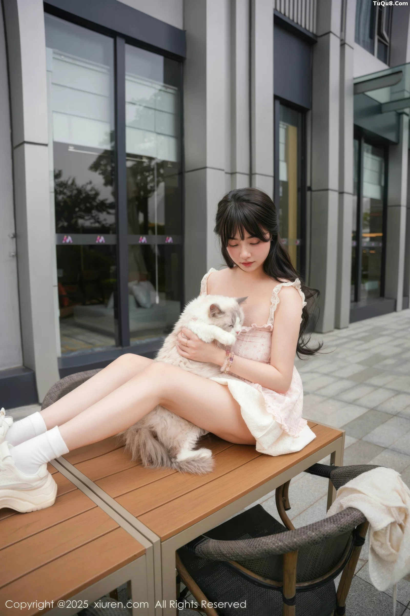 [XiuRen秀人网]第10734期软情写真 [75P]-031