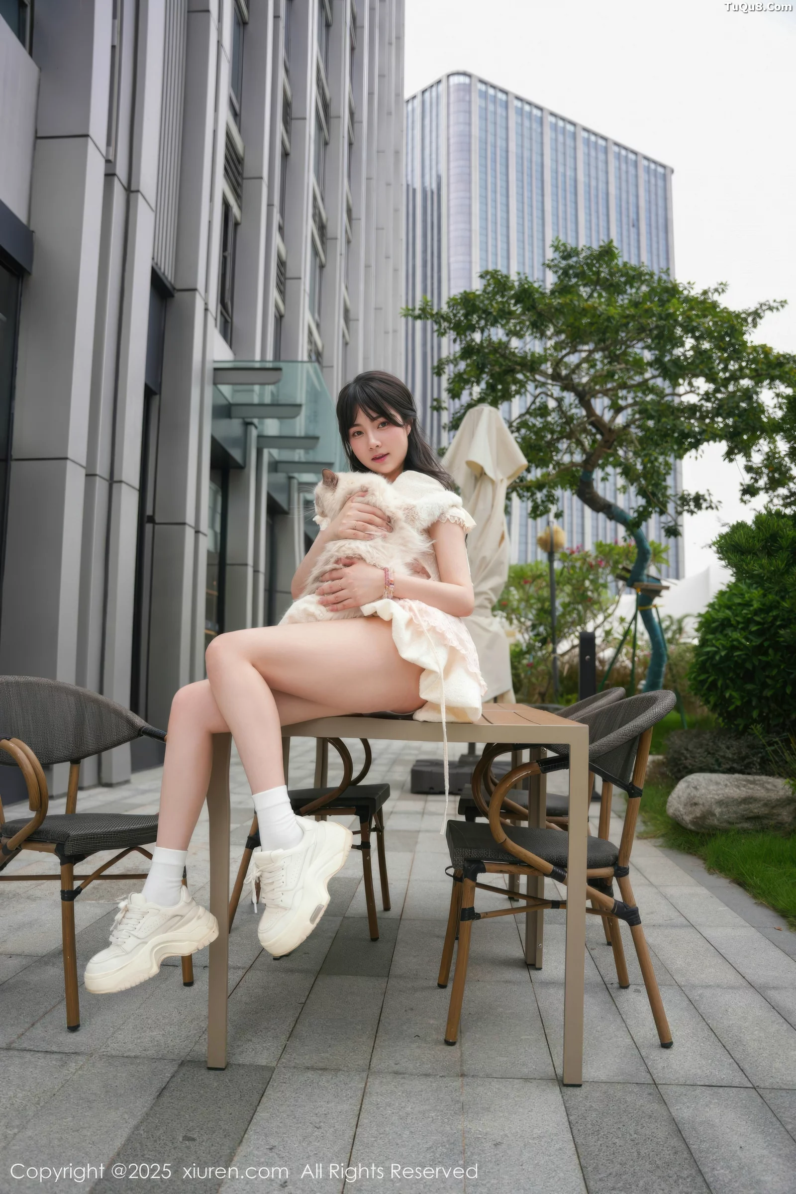 [XiuRen秀人网]第10734期软情写真 [75P]-024