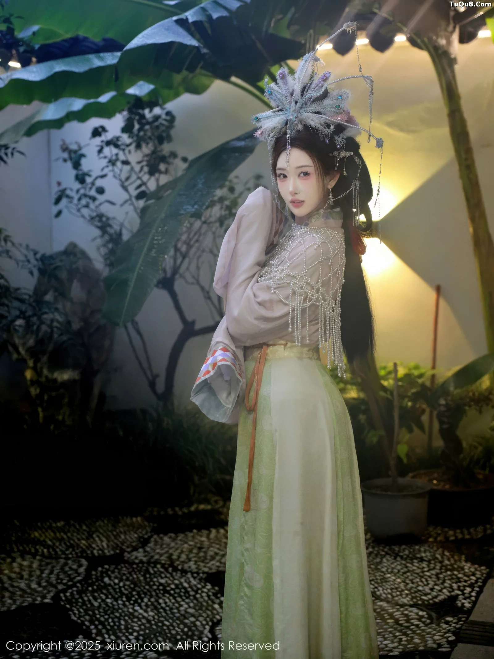 [XiuRen秀人网]第10736期金允希写真 [80P]-001
