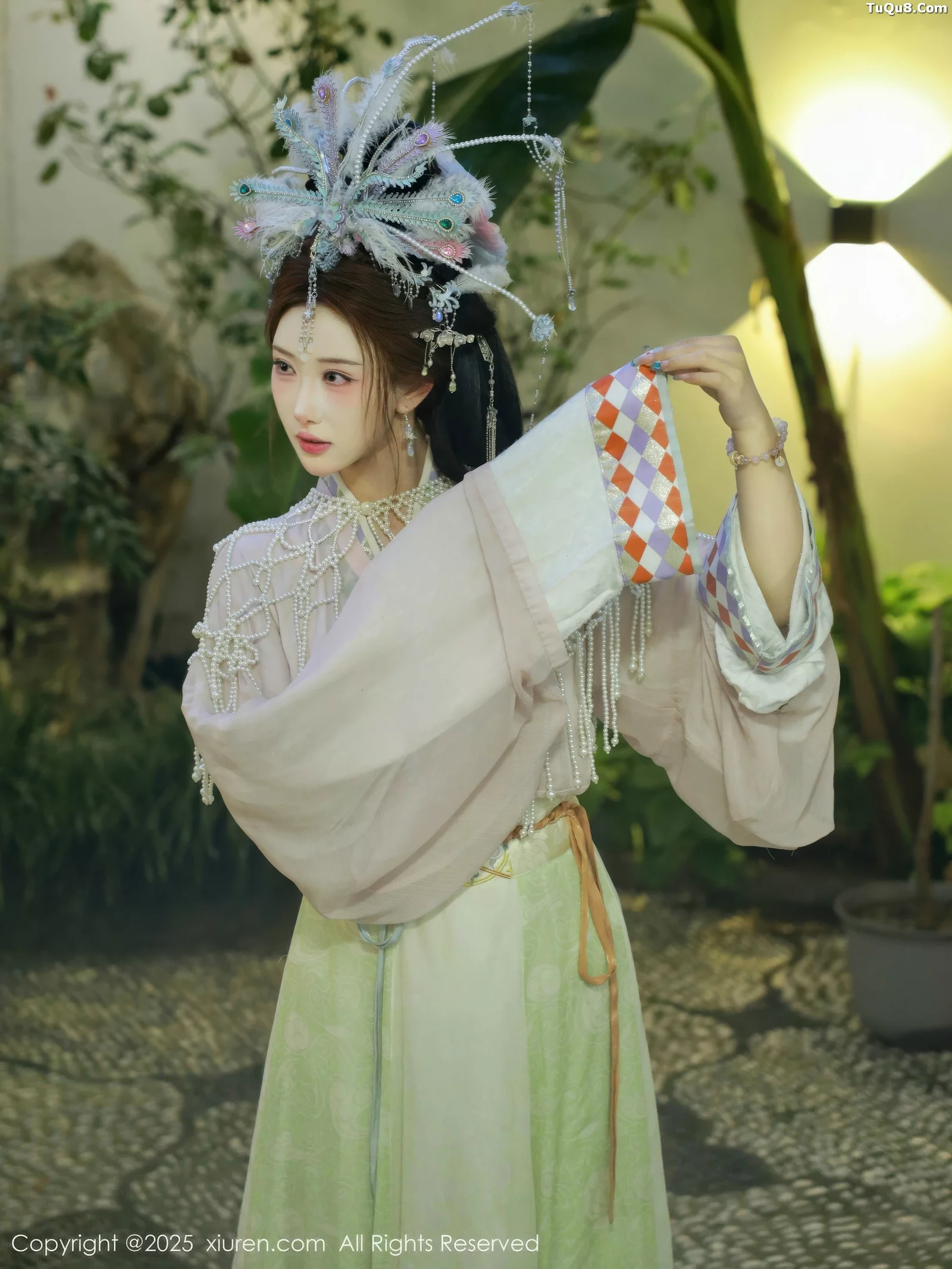 [XiuRen秀人网]第10736期金允希写真 [80P]-021