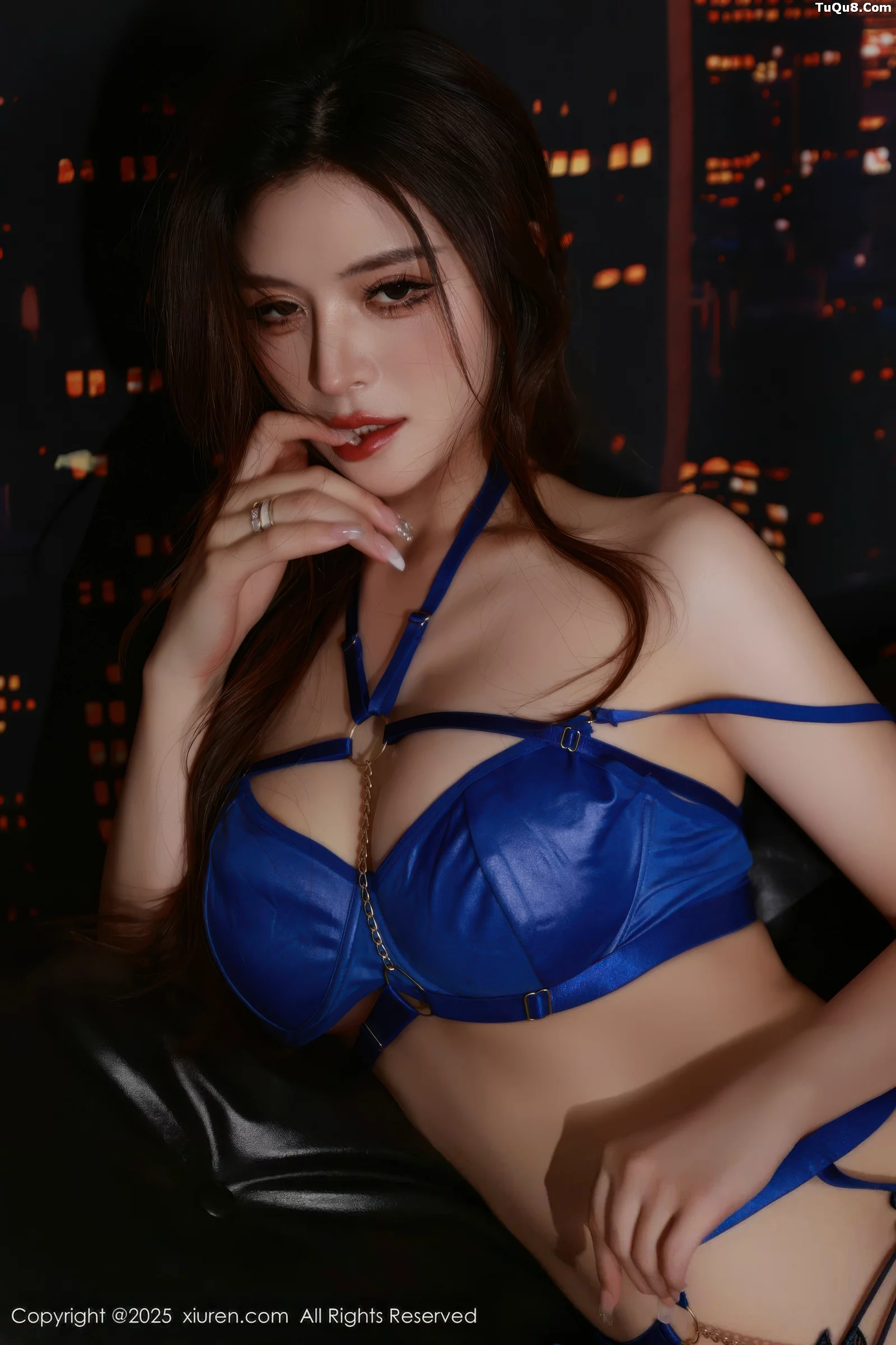 [XiuRen秀人网]第10740期阿依莎写真 [71P]-065