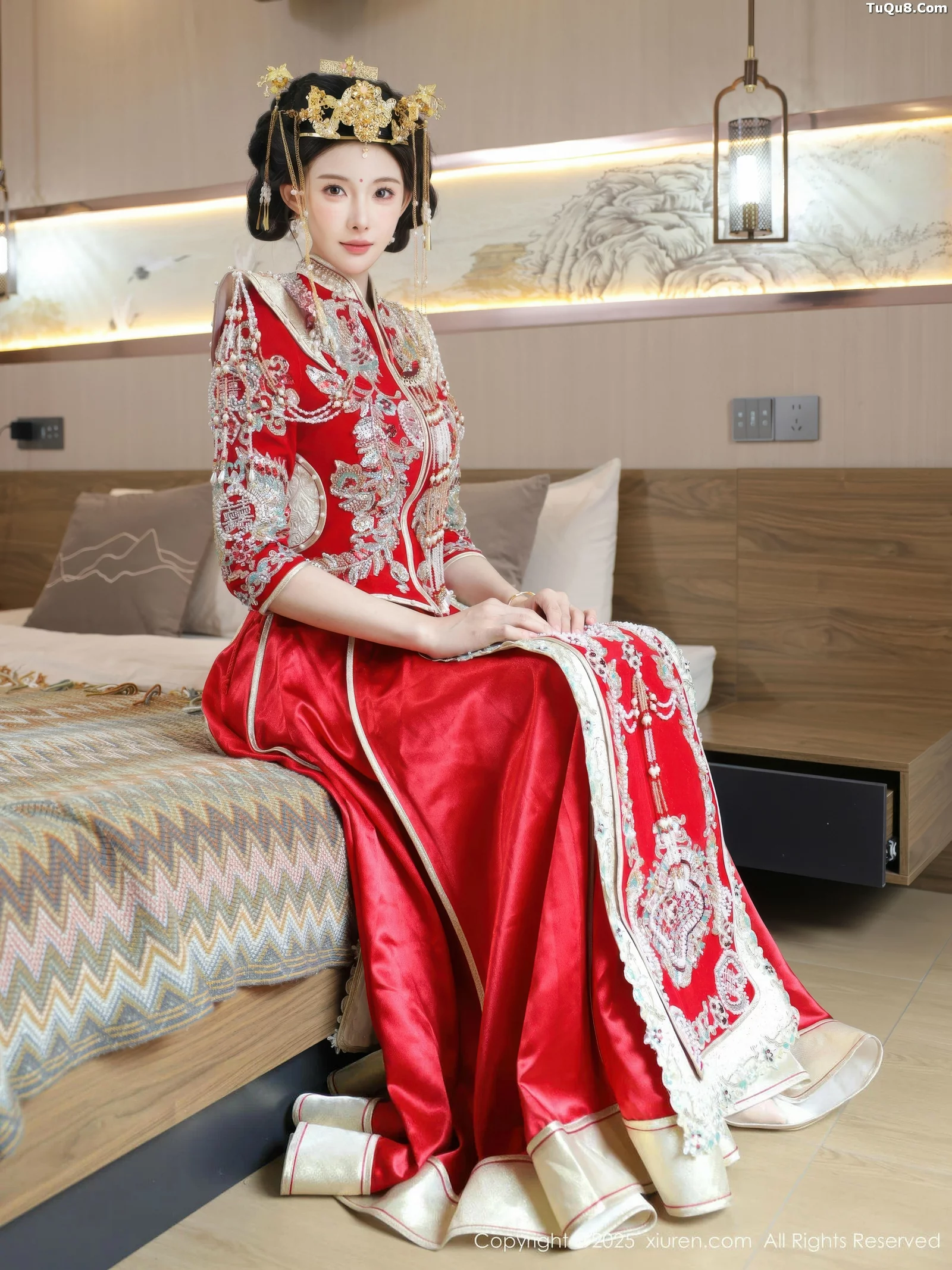 [XiuRen秀人网]第10742期梨霜儿写真 [84P]-001