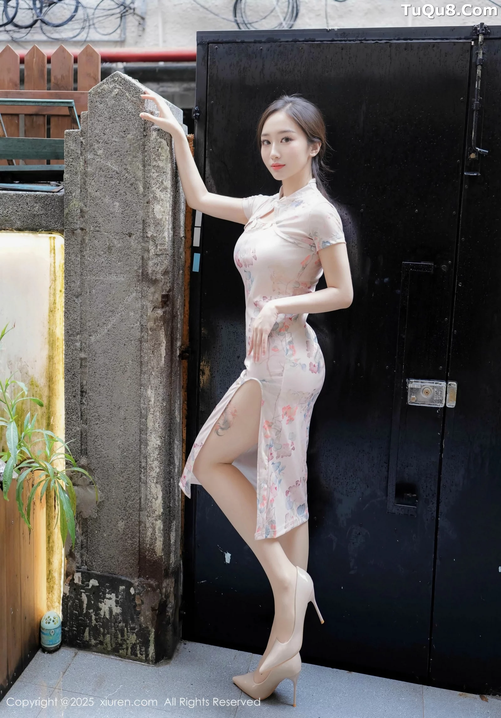 [XiuRen秀人网]第10671期楠芝写真 [54P]-001