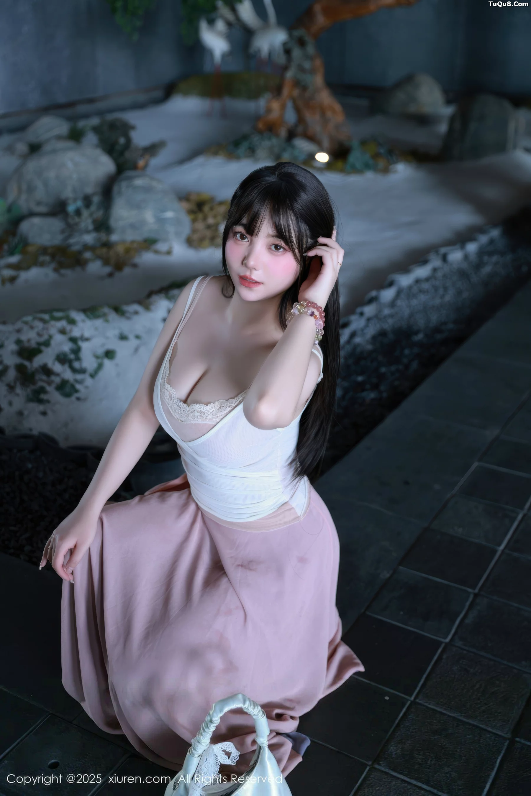 [XiuRen秀人网]第10746期软情写真 [86P]-011