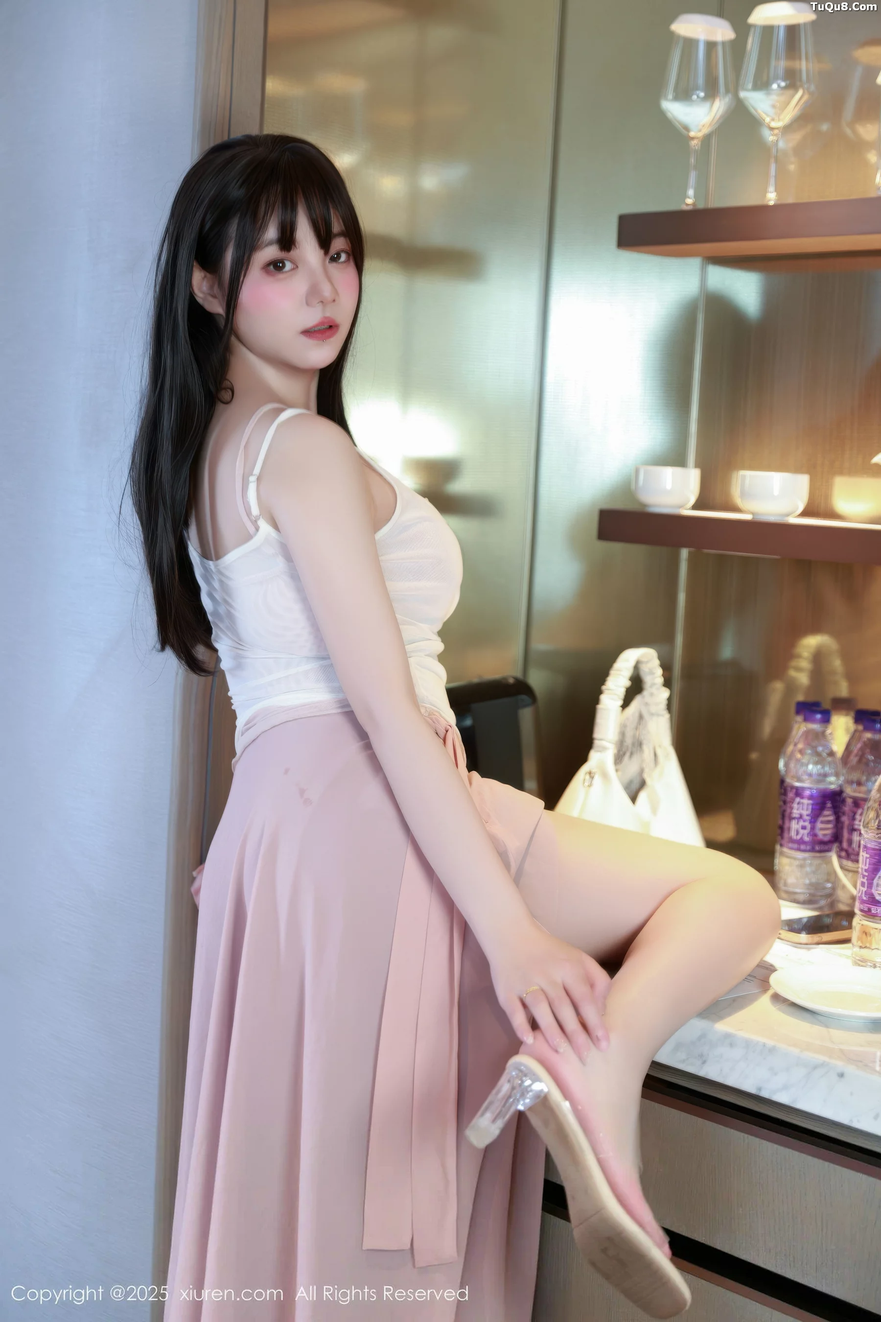 [XiuRen秀人网]第10746期软情写真 [86P]-018