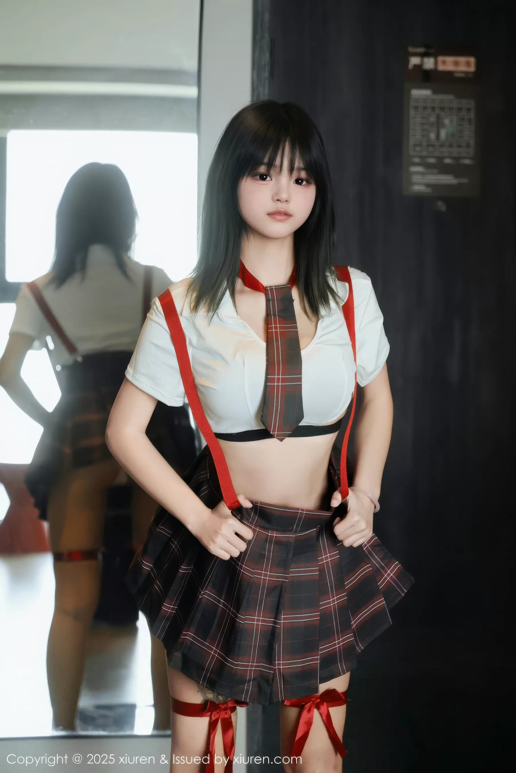 [XiuRen秀人网]第10774期小泠写真 [58P]-033