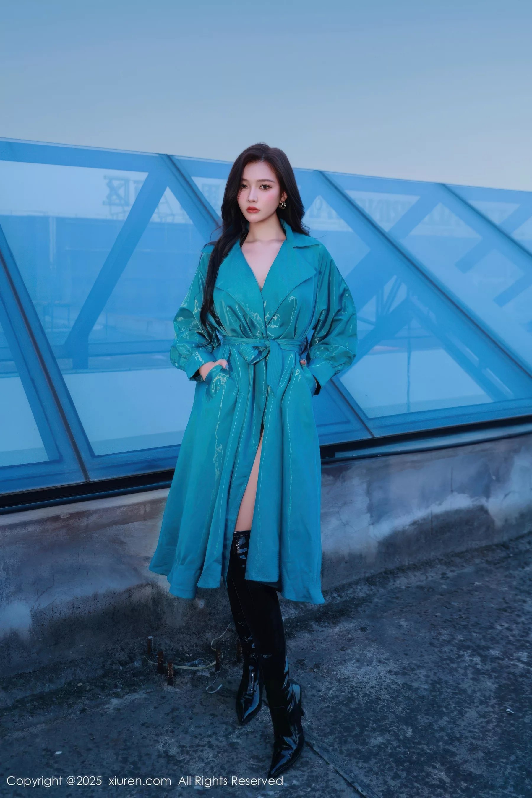 [XiuRen秀人网]第10776期娜比写真 [82P]-001