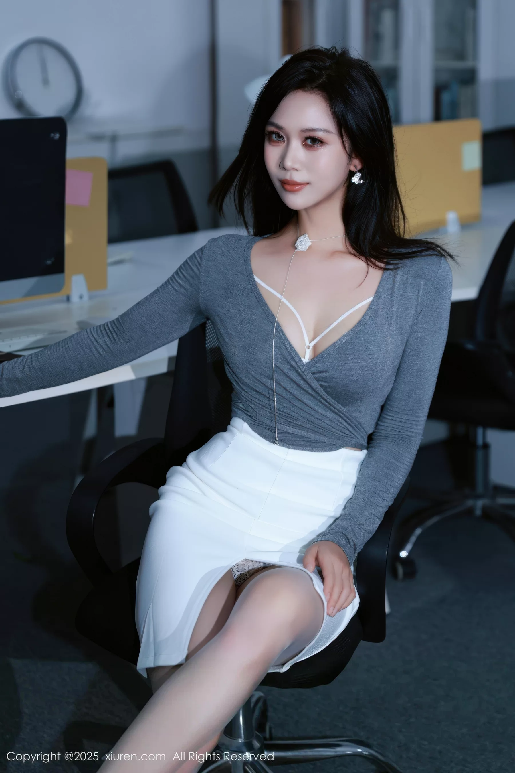 [XiuRen秀人网]第10780期玫瑰我爱你写真 [75P]-012