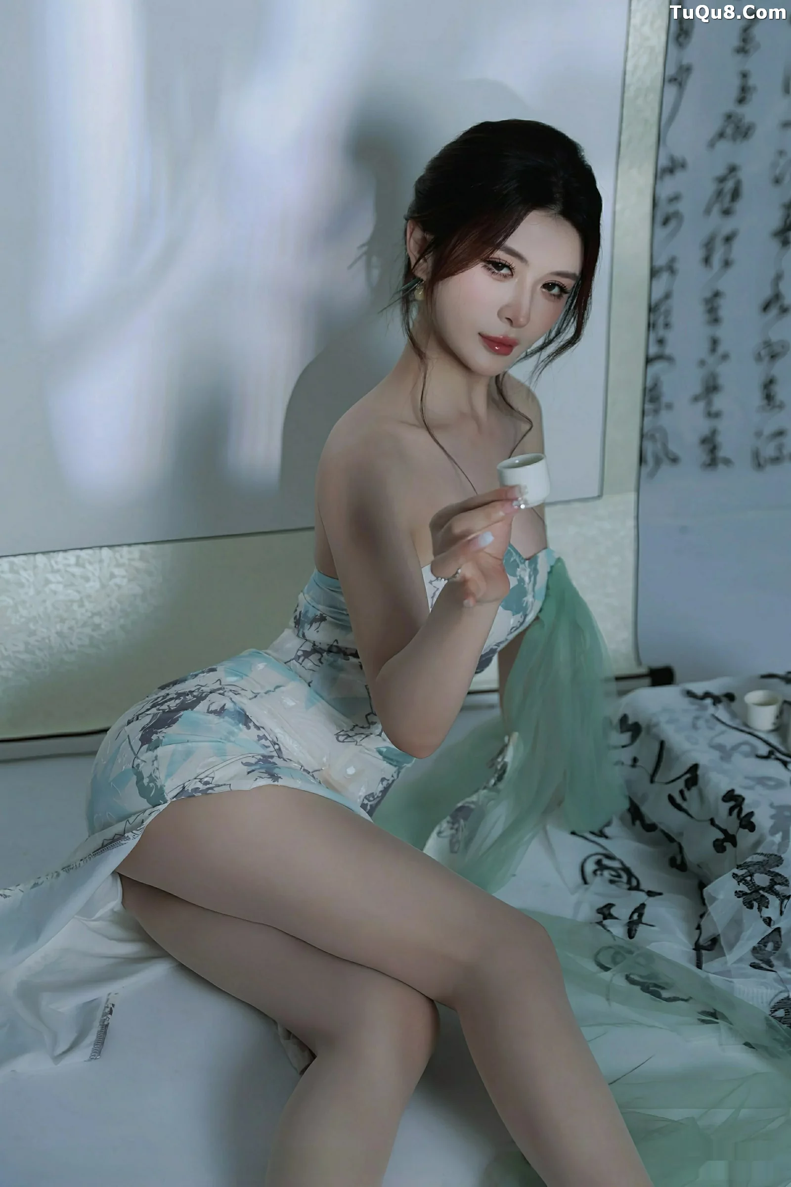 [XiuRen秀人网]第10694期阿依莎写真 [82P]-002